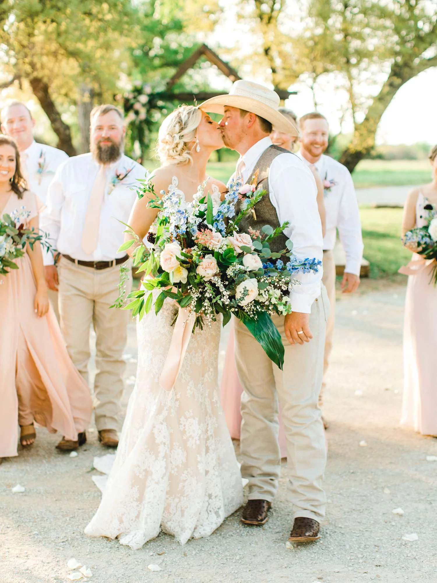 SARAH+TREVOR+BADGETT+SPARROW+CREEK+GRAHAM+TEXAS+ALLEEJ+WEDDINGS_0089.jpg
