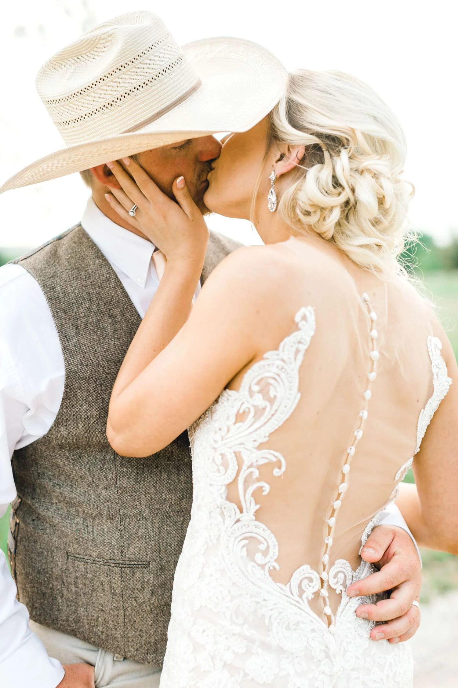SARAH+TREVOR+BADGETT+SPARROW+CREEK+GRAHAM+TEXAS+ALLEEJ+WEDDINGS_0099.jpg