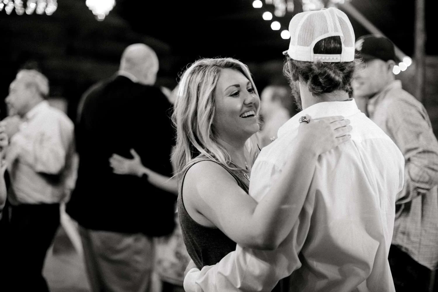 SARAH+TREVOR+BADGETT+SPARROW+CREEK+GRAHAM+TEXAS+ALLEEJ+WEDDINGS_0161.jpg