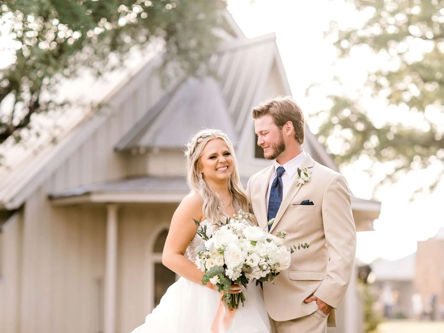 HAYLEE+JUSTIN+GREGORY+HERITAGE_HAUS_AUSTIN_TEXAS_WEDDING_0103.jpg