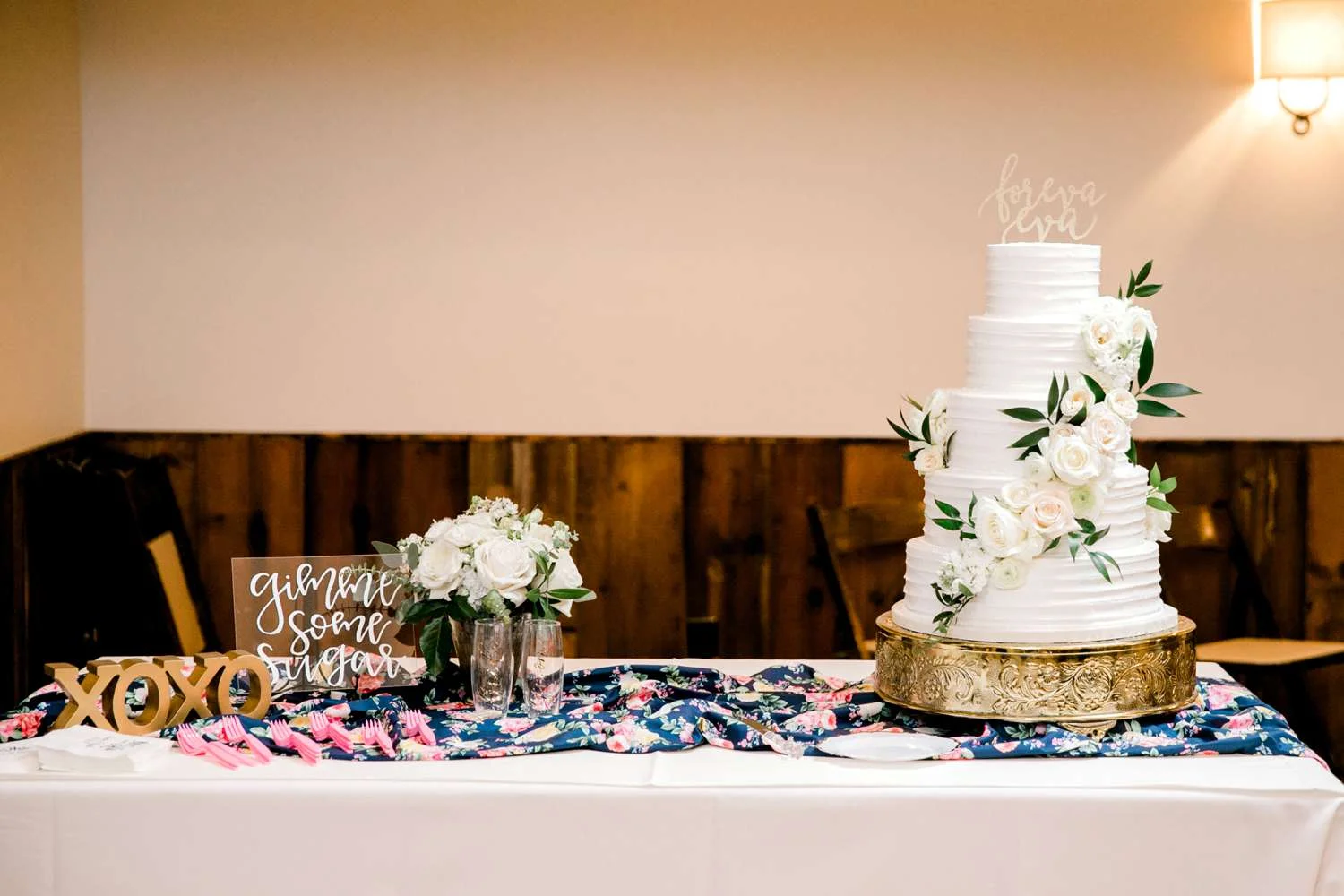 HAYLEE+JUSTIN+GREGORY+HERITAGE_HAUS_AUSTIN_TEXAS_WEDDING_0159.jpg