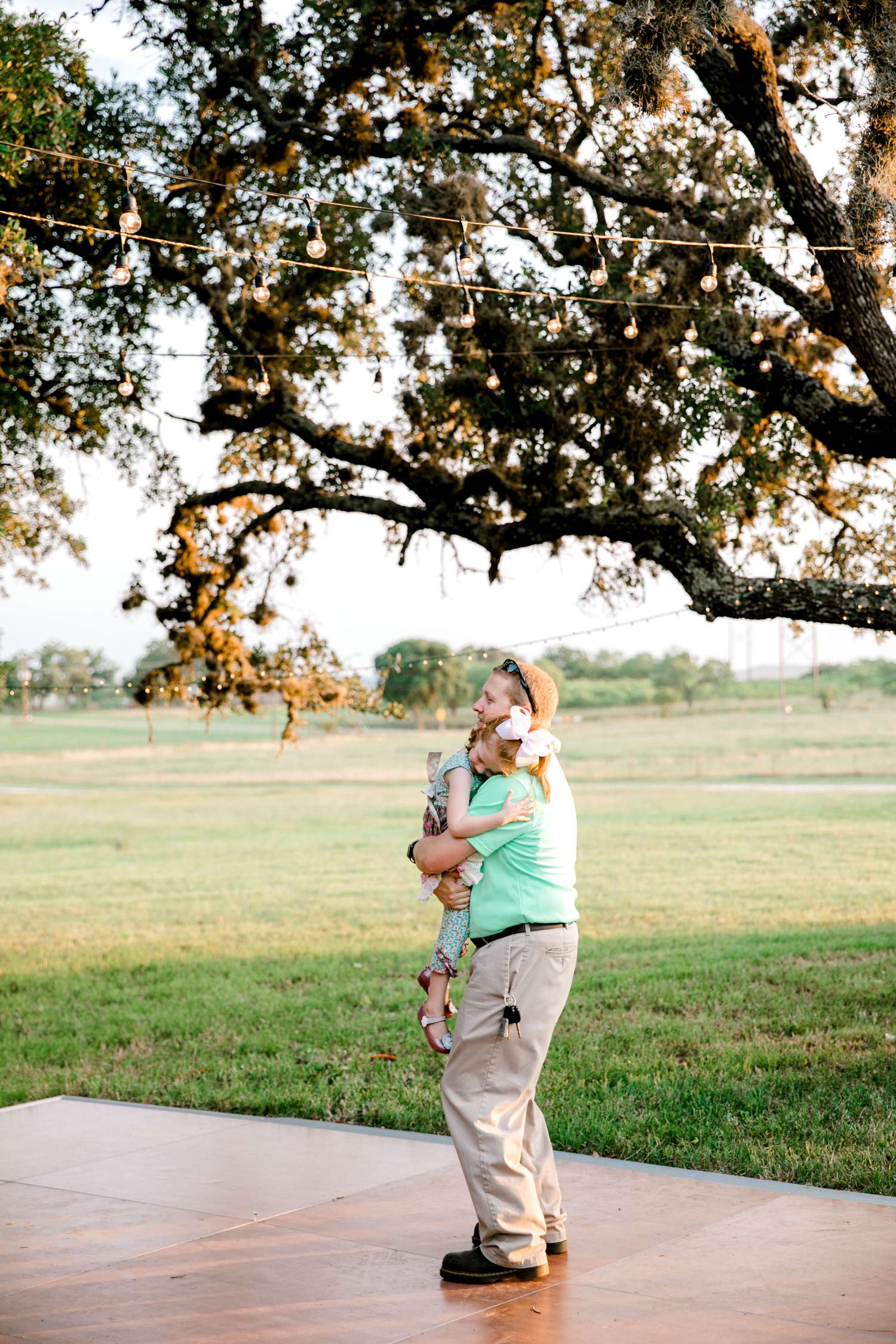 CHELSEA_AND_NICK_ADAMS_FREDRICKSBURG_WEDDING_ALLEEJ0141.jpg