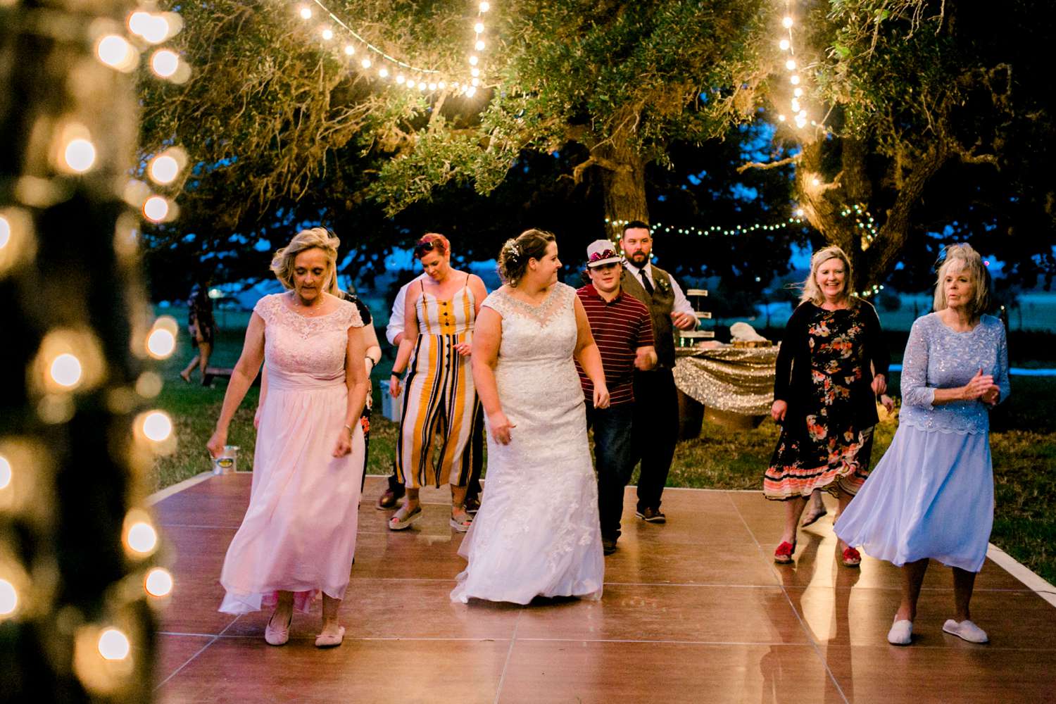 CHELSEA_AND_NICK_ADAMS_FREDRICKSBURG_WEDDING_ALLEEJ0186.jpg