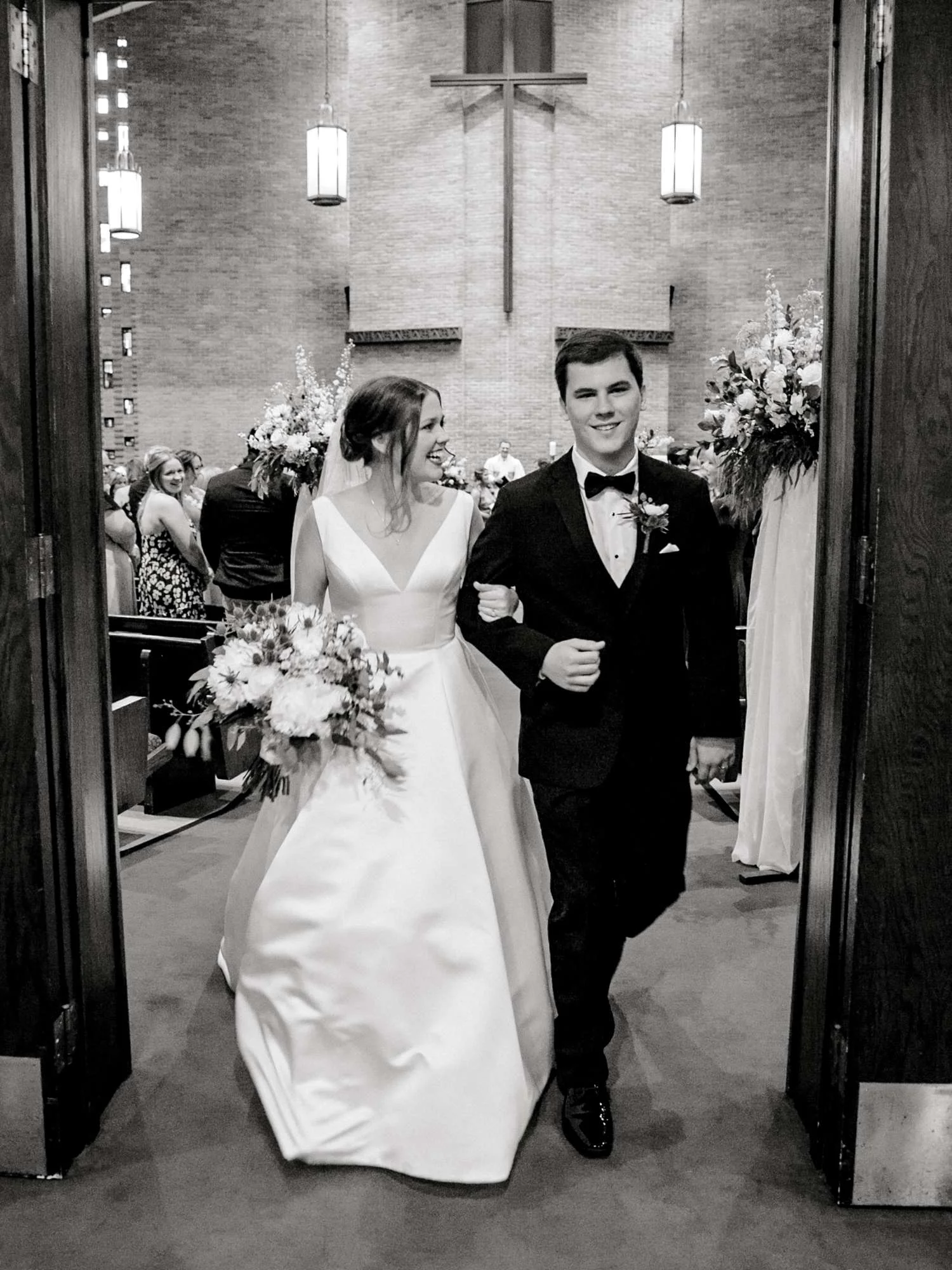 HANNAH+CRAIG+CHILDS+TEXAS+TECH+WEDDING+ALLEEJ+LUBBOCK+PHOTOGRAPHER_0092.jpg