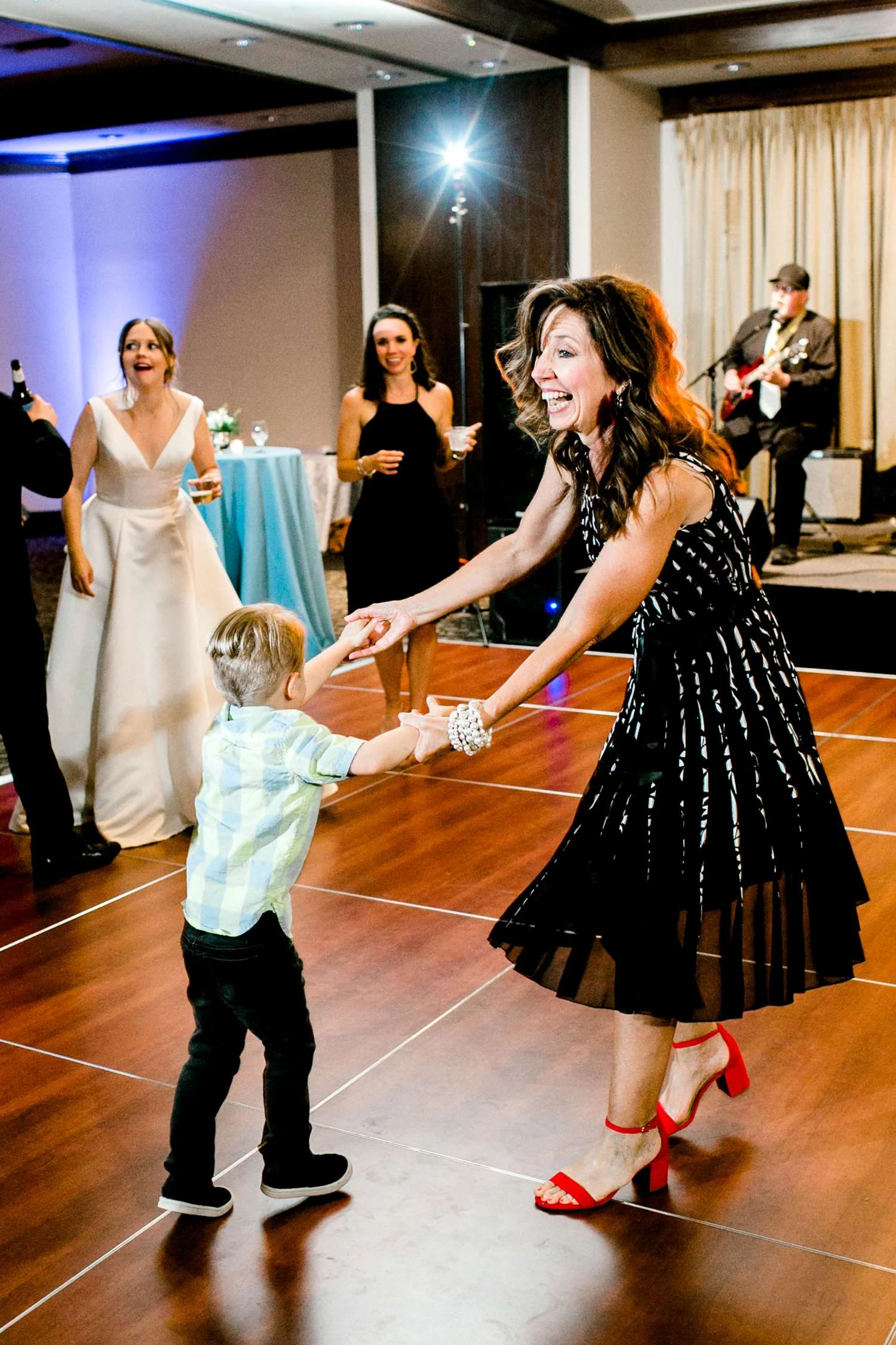 HANNAH+CRAIG+CHILDS+TEXAS+TECH+WEDDING+ALLEEJ+LUBBOCK+PHOTOGRAPHER_0179.jpg