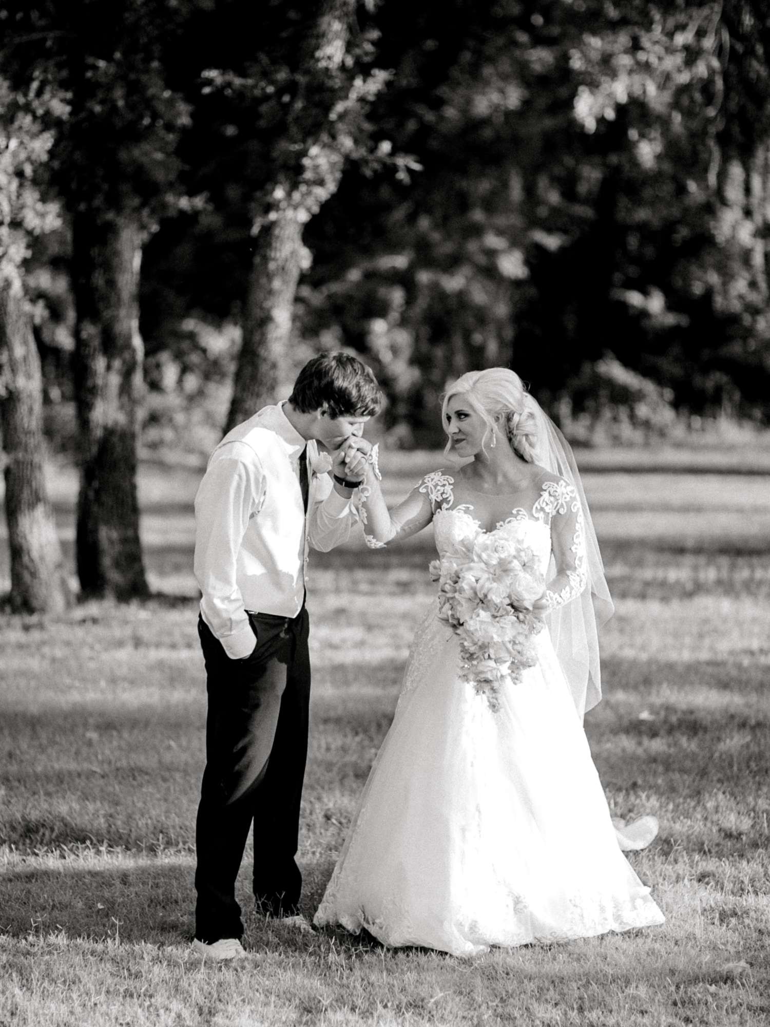 JESSICA+LYLE+NEEL+THE_SPRINGS_EVENTS_WEDDING_OKLAHOMA_ALLEEJ_PHOTOGRAPHER_0086.jpg