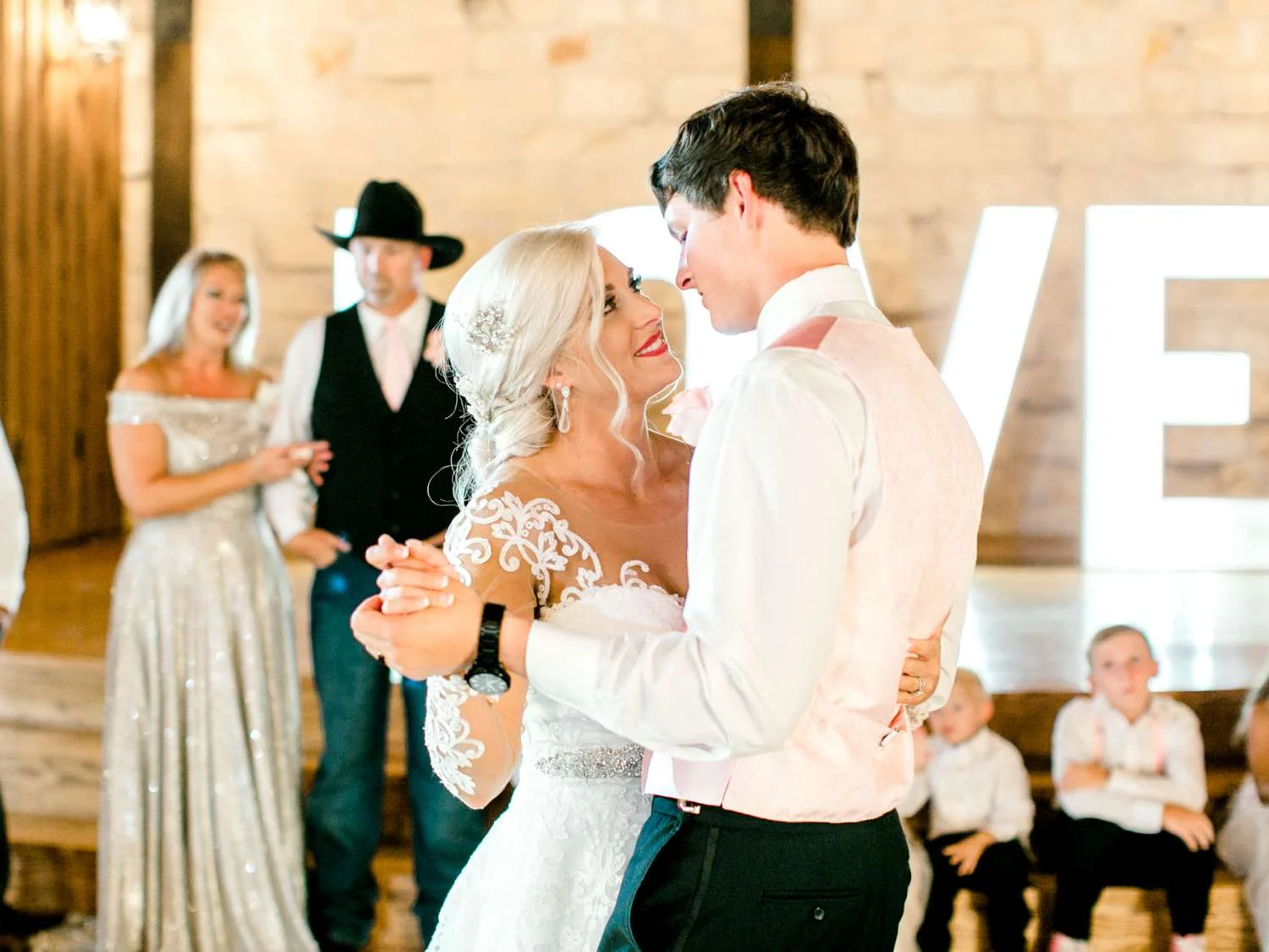 JESSICA+LYLE+NEEL+THE_SPRINGS_EVENTS_WEDDING_OKLAHOMA_ALLEEJ_PHOTOGRAPHER_0120.jpg