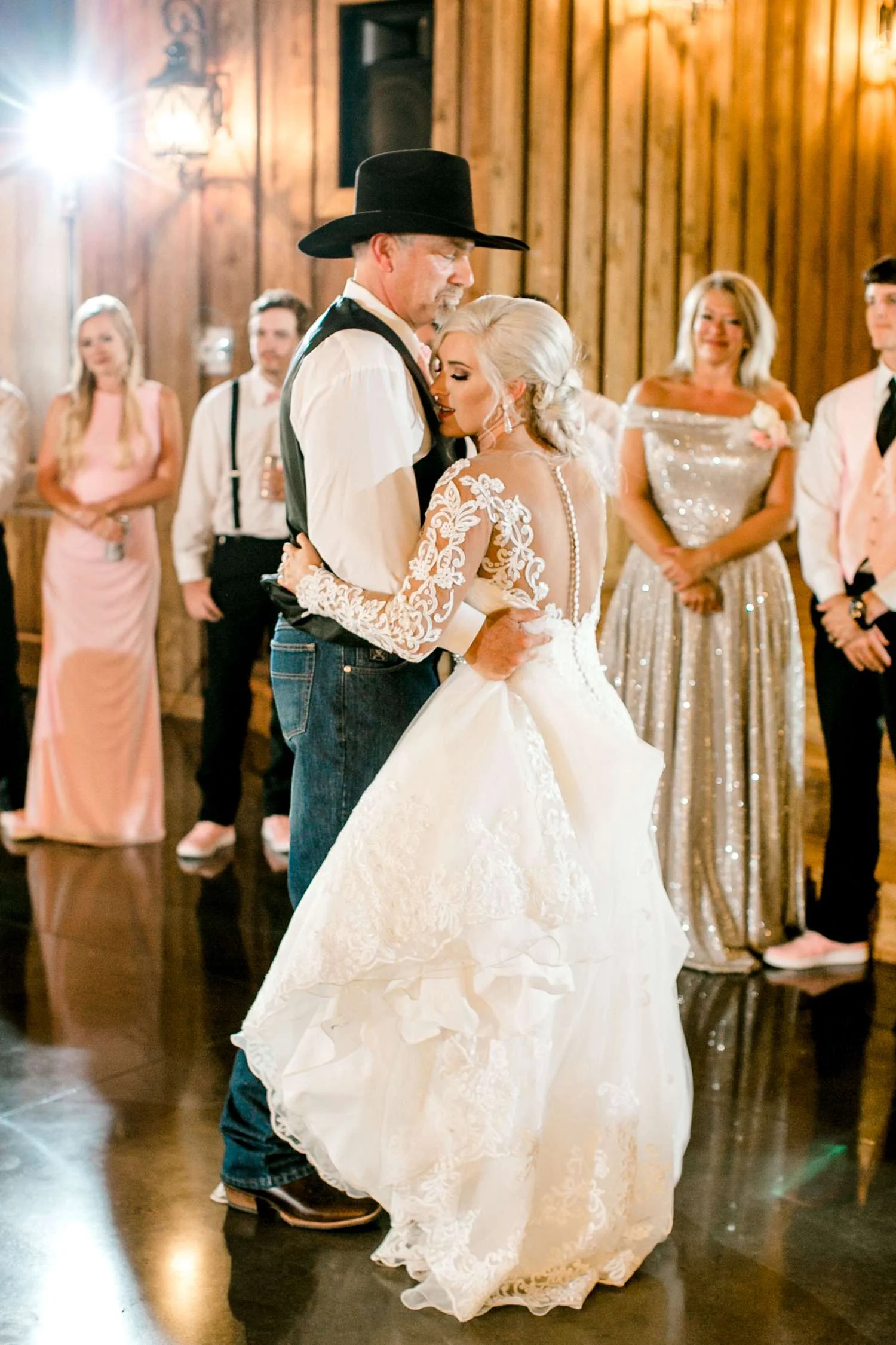 JESSICA+LYLE+NEEL+THE_SPRINGS_EVENTS_WEDDING_OKLAHOMA_ALLEEJ_PHOTOGRAPHER_0128.jpg