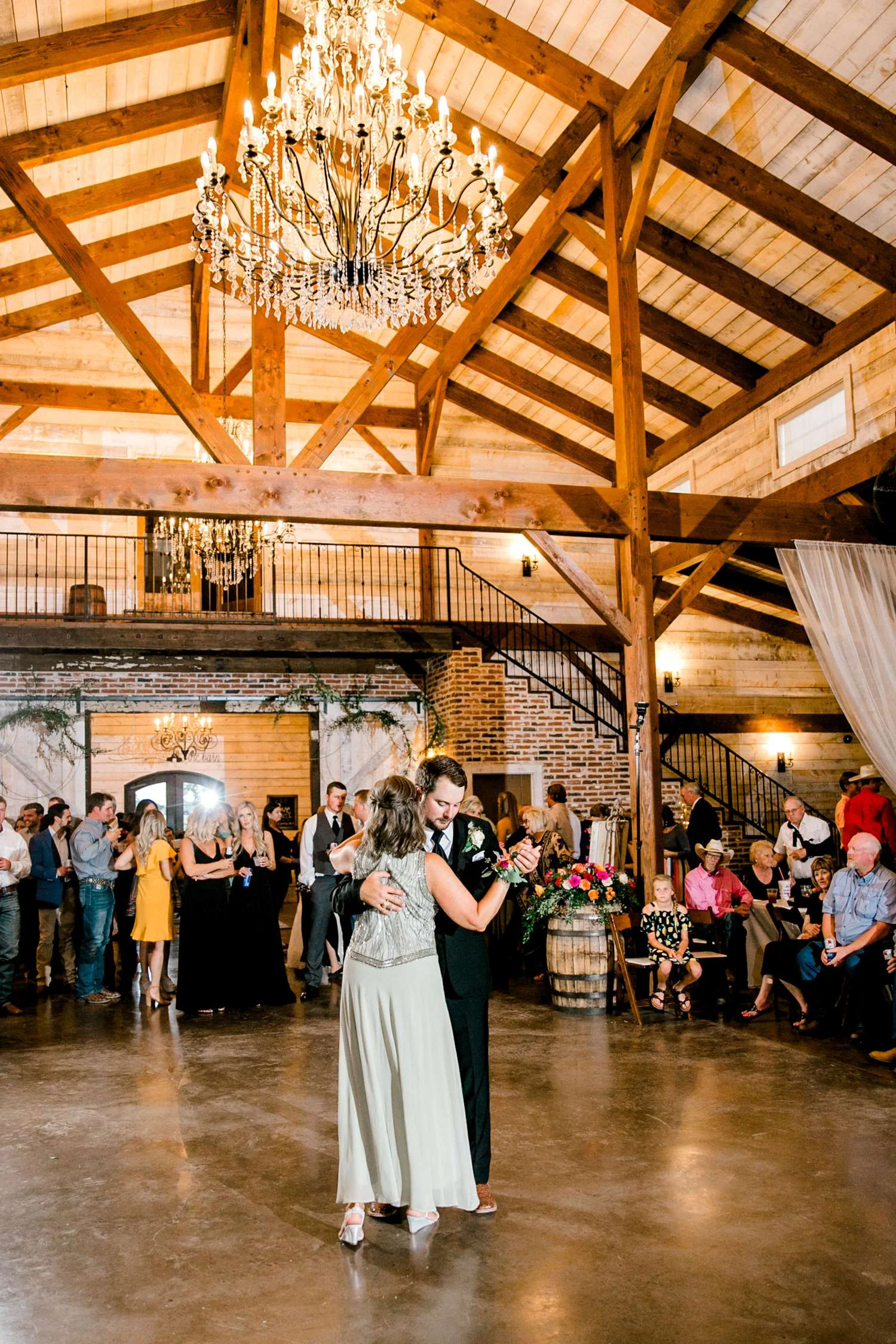 KELSEY_CHRIS_PATSCHKE_EBERLEY_BROOKS_BARN_LUBBOCK_WEDDING_PHOTOGRAPHER_ALLEEJ_0152.jpg
