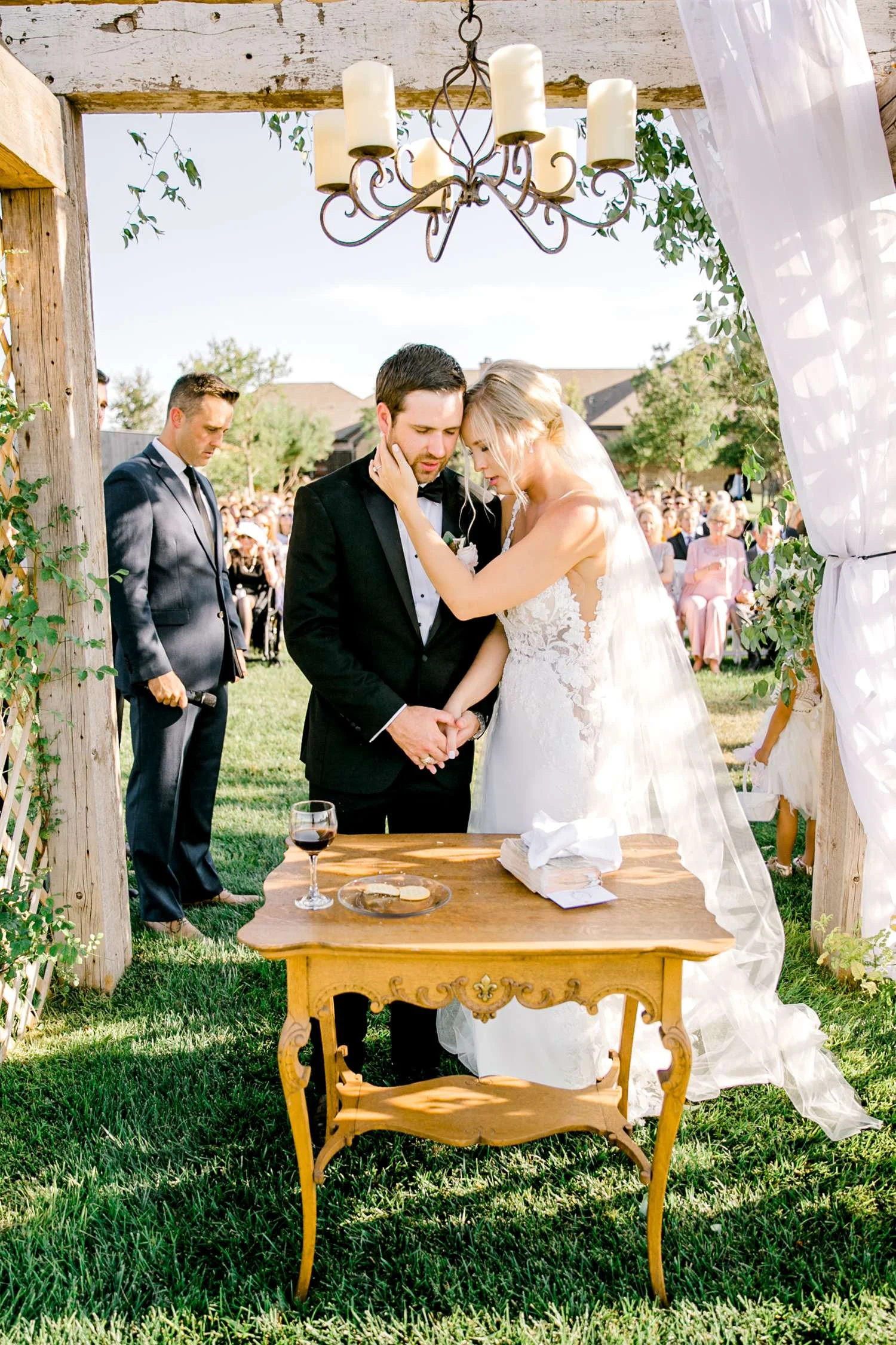 ALLY+DILLON+CUSTER_EBERLEY_BROOKS_EVENTS_ALLEEJ_LUBBOCK_WEDDING_PHOTOGRAPHER_0098.jpg