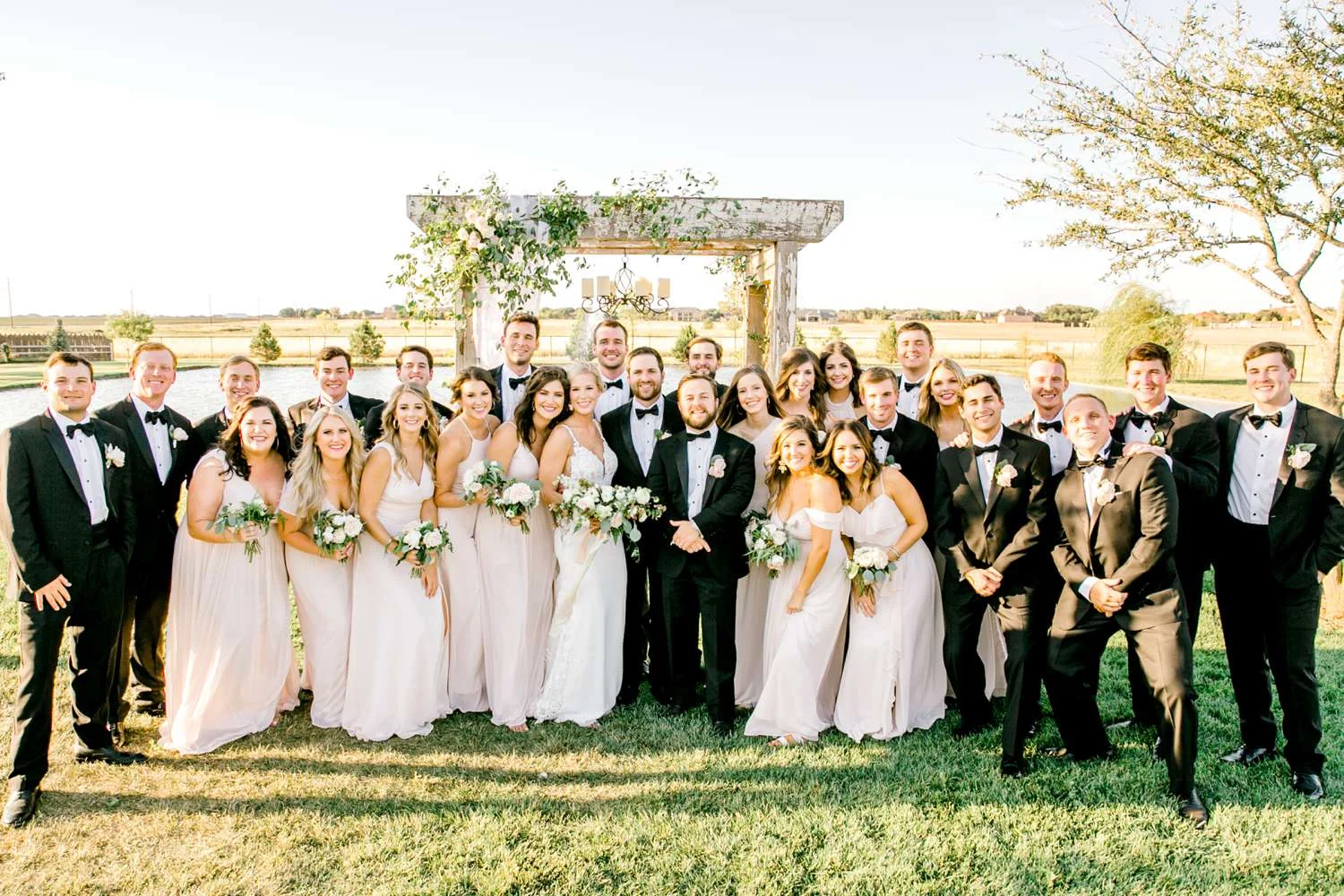 ALLY+DILLON+CUSTER_EBERLEY_BROOKS_EVENTS_ALLEEJ_LUBBOCK_WEDDING_PHOTOGRAPHER_0116.jpg