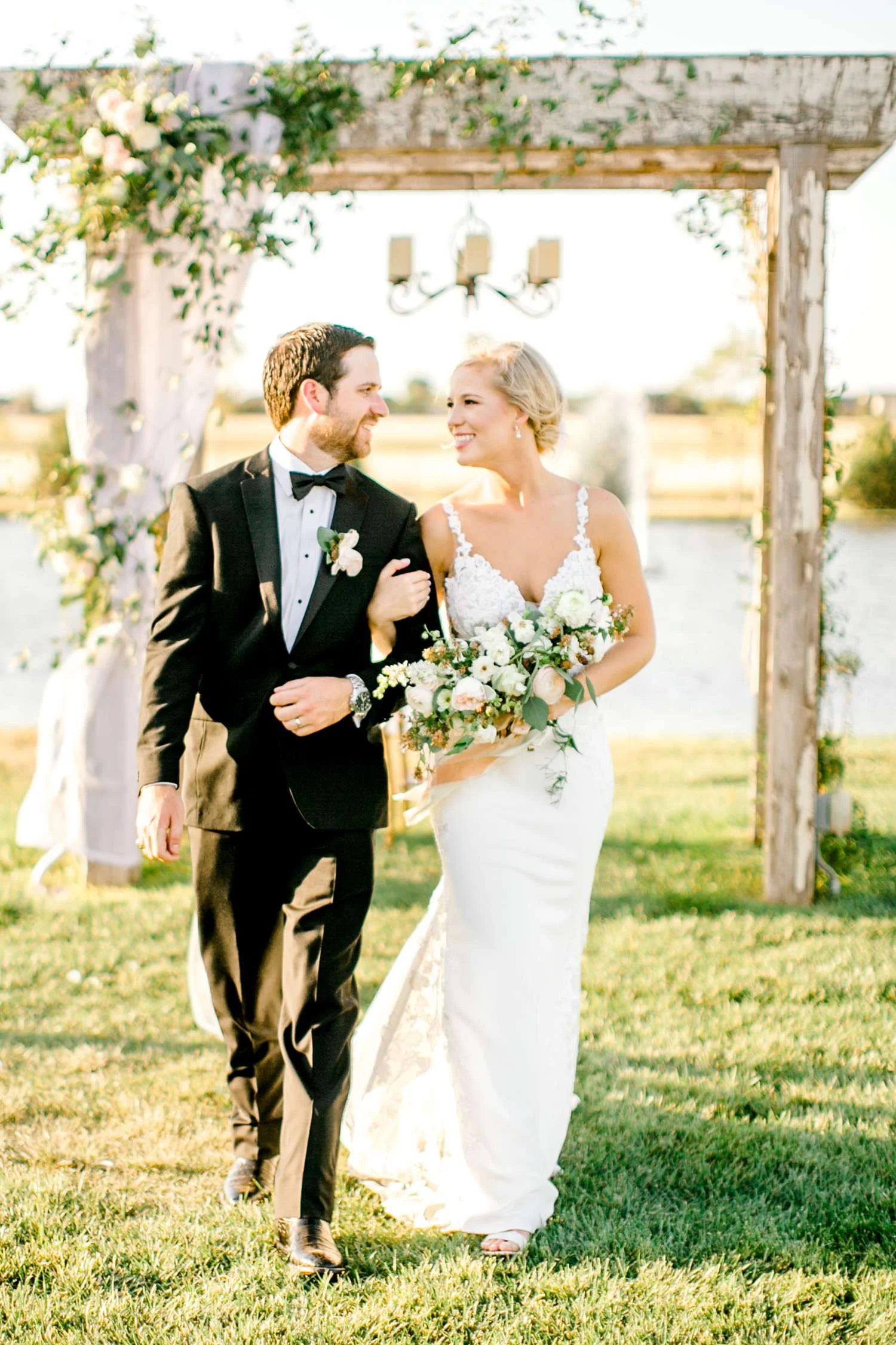 ALLY+DILLON+CUSTER_EBERLEY_BROOKS_EVENTS_ALLEEJ_LUBBOCK_WEDDING_PHOTOGRAPHER_0119.jpg