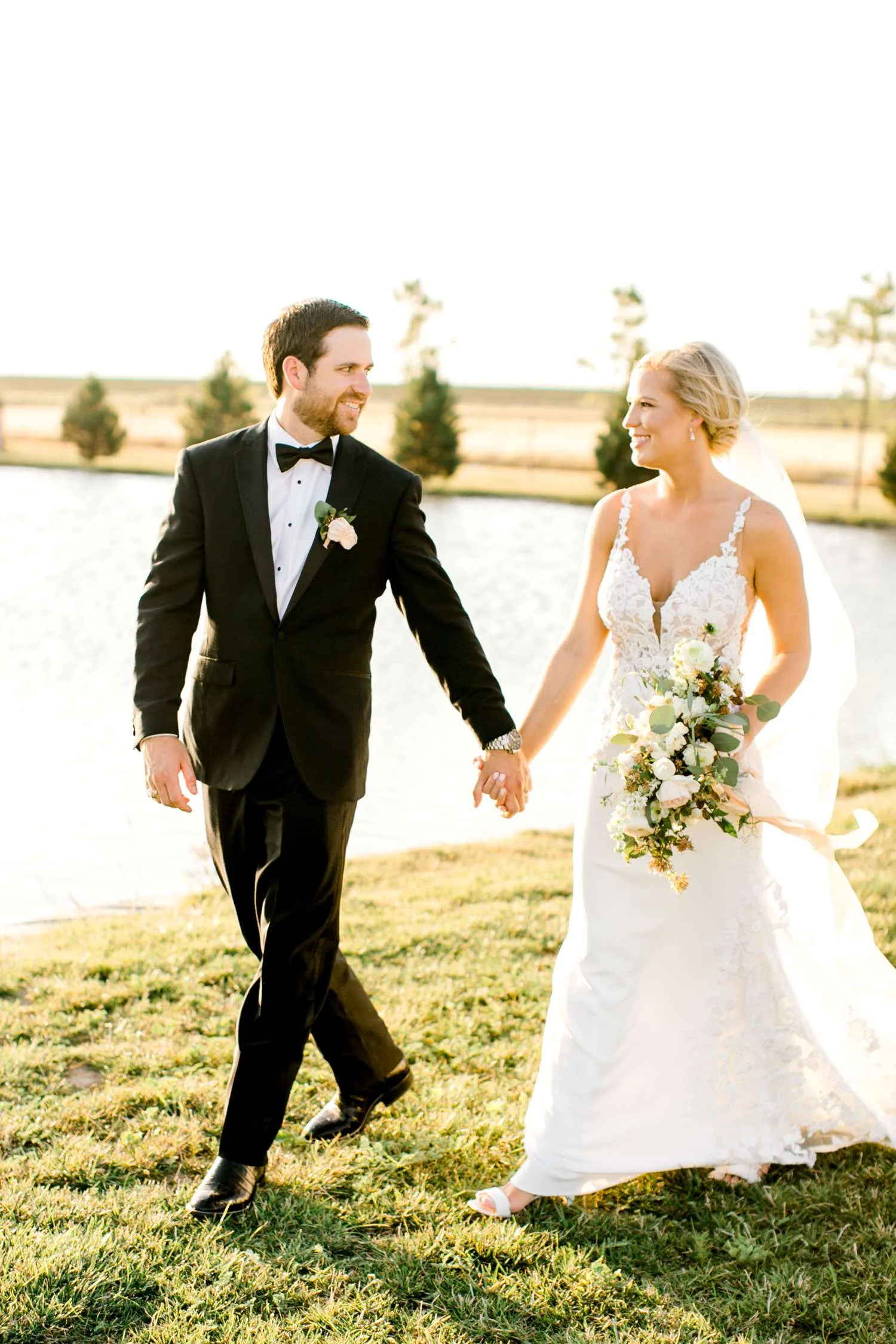ALLY+DILLON+CUSTER_EBERLEY_BROOKS_EVENTS_ALLEEJ_LUBBOCK_WEDDING_PHOTOGRAPHER_0135.jpg