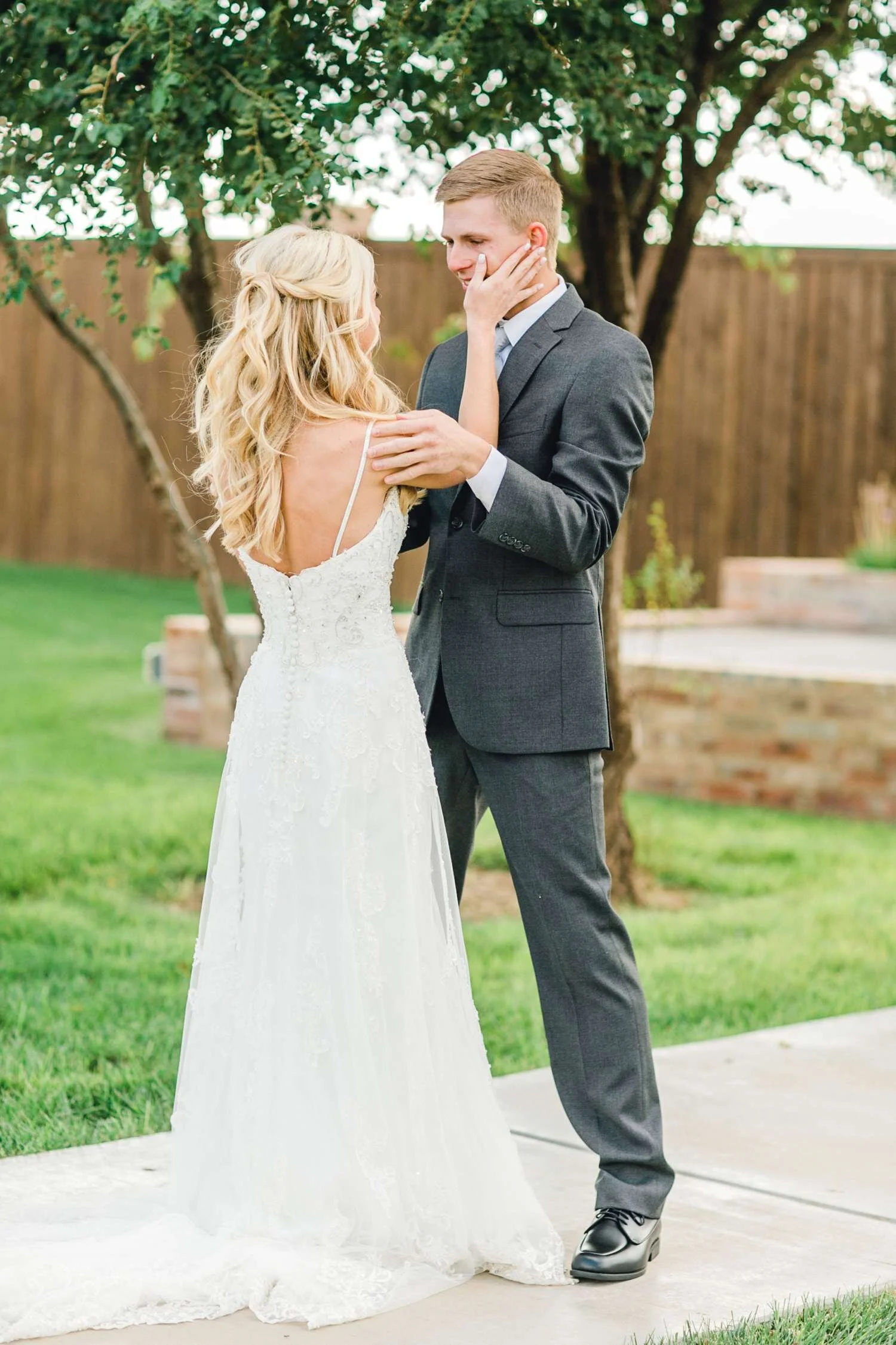 MCLELLAN_WEDDING_ALLEEJ_EBERLEY_BROOKS_SAGE_CHAPEL_0026.jpg