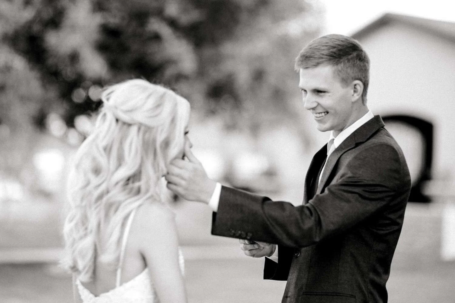 MCLELLAN_WEDDING_ALLEEJ_EBERLEY_BROOKS_SAGE_CHAPEL_0034.jpg