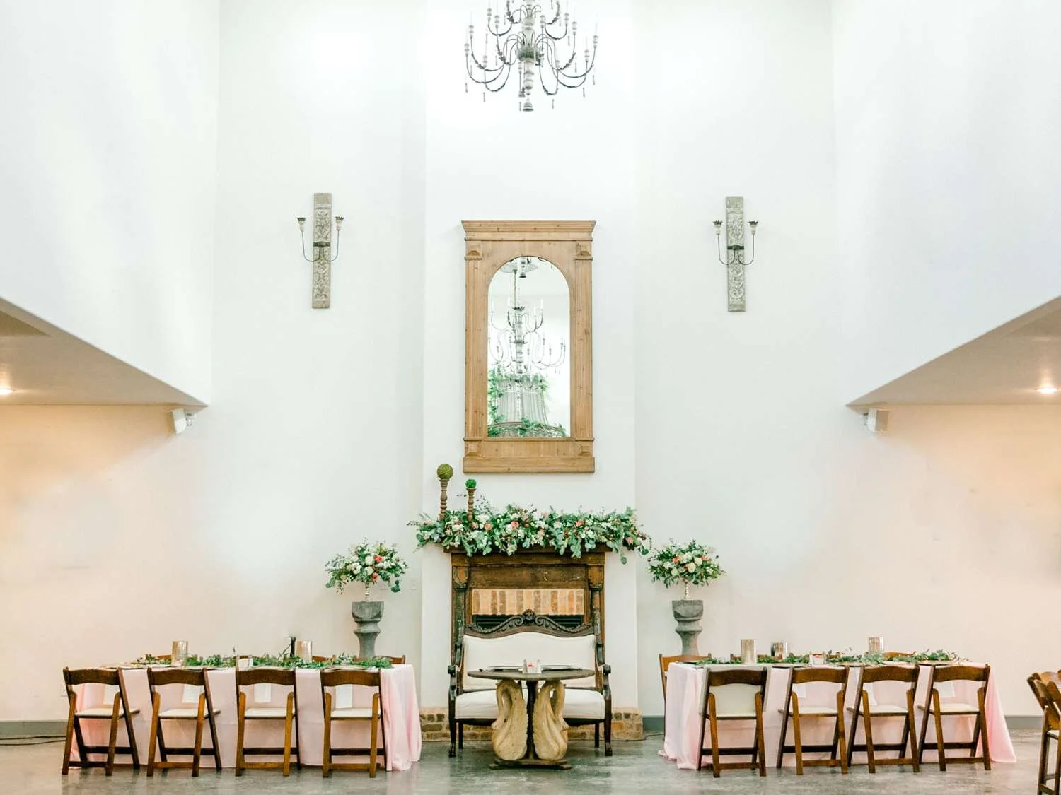 MCLELLAN_WEDDING_ALLEEJ_EBERLEY_BROOKS_SAGE_CHAPEL_0108.jpg