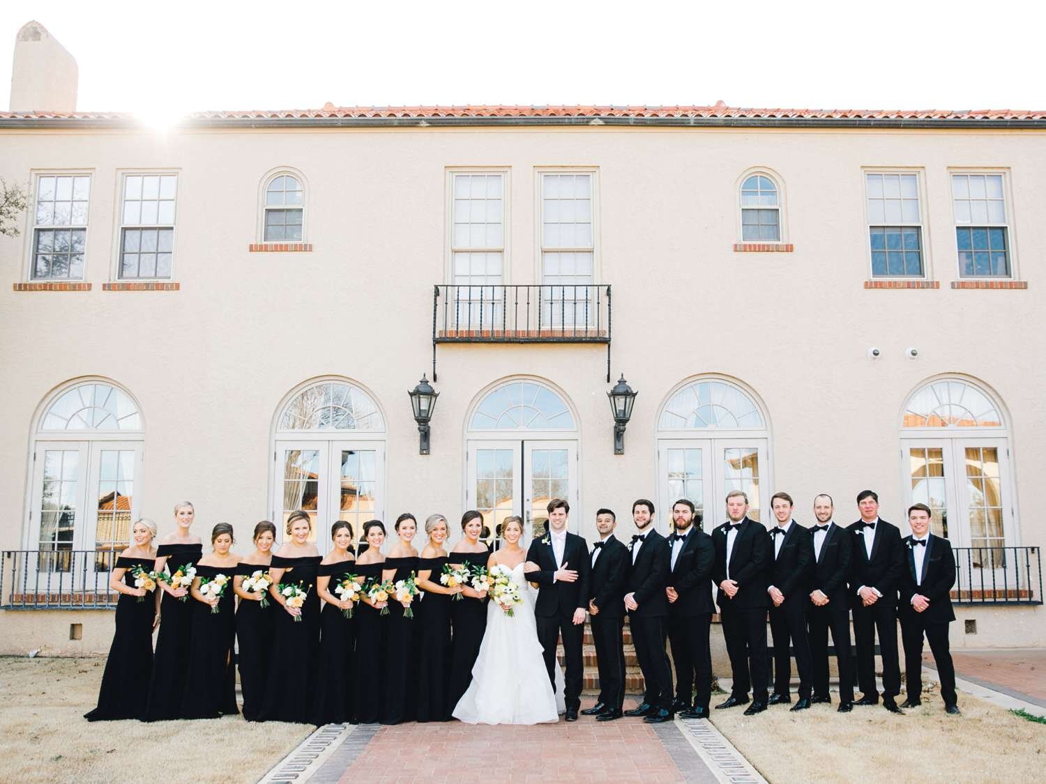 MARLEE+LLOYD+MORGAN+ALLEEJ+TEXAS+TECH+MERKET+ALUMNI+WEDDINGS+LUBBOCK+WEST+TABLE+CLASSIC+SPAIN_0082.jpg