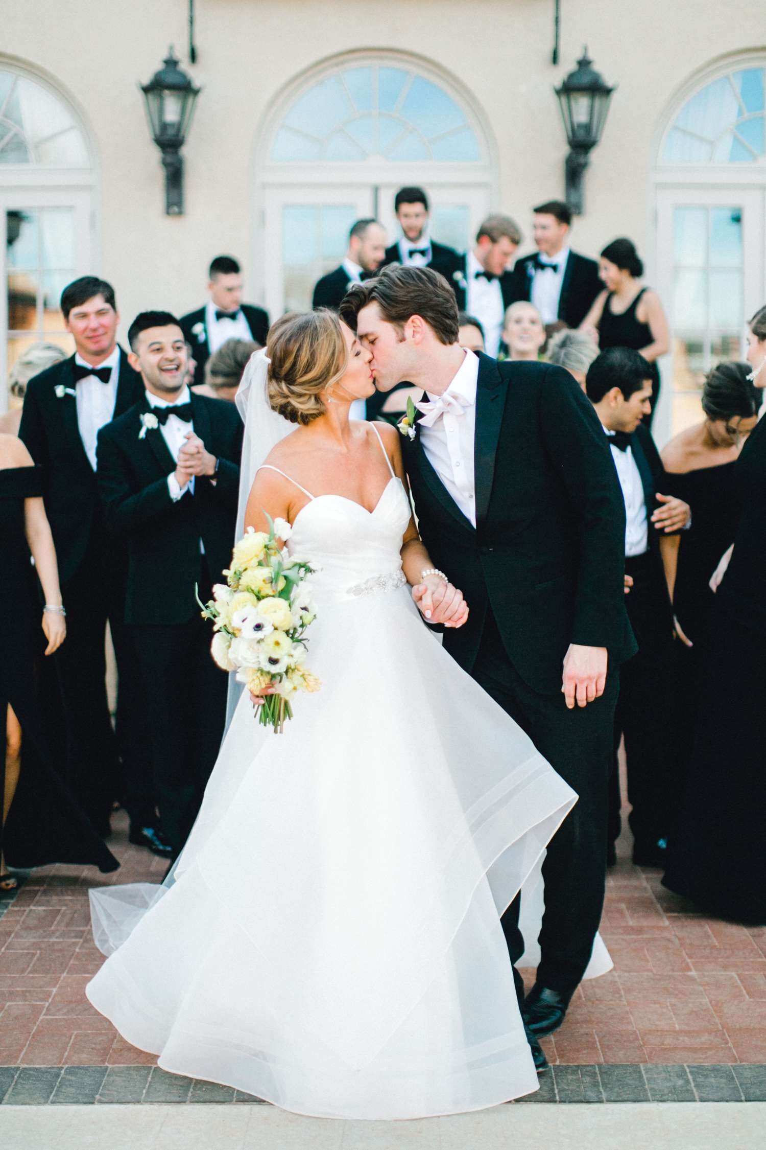 MARLEE+LLOYD+MORGAN+ALLEEJ+TEXAS+TECH+MERKET+ALUMNI+WEDDINGS+LUBBOCK+WEST+TABLE+CLASSIC+SPAIN_0108.jpg