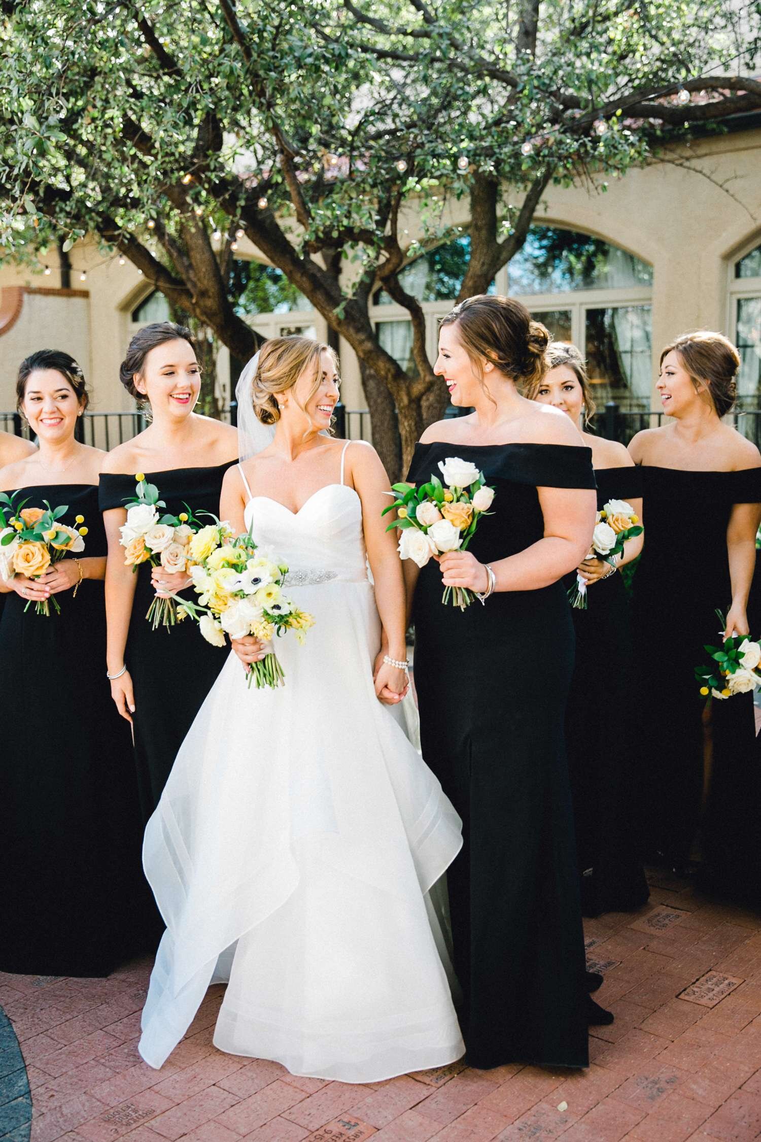 MARLEE+LLOYD+MORGAN+ALLEEJ+TEXAS+TECH+MERKET+ALUMNI+WEDDINGS+LUBBOCK+WEST+TABLE+CLASSIC+SPAIN_0110.jpg