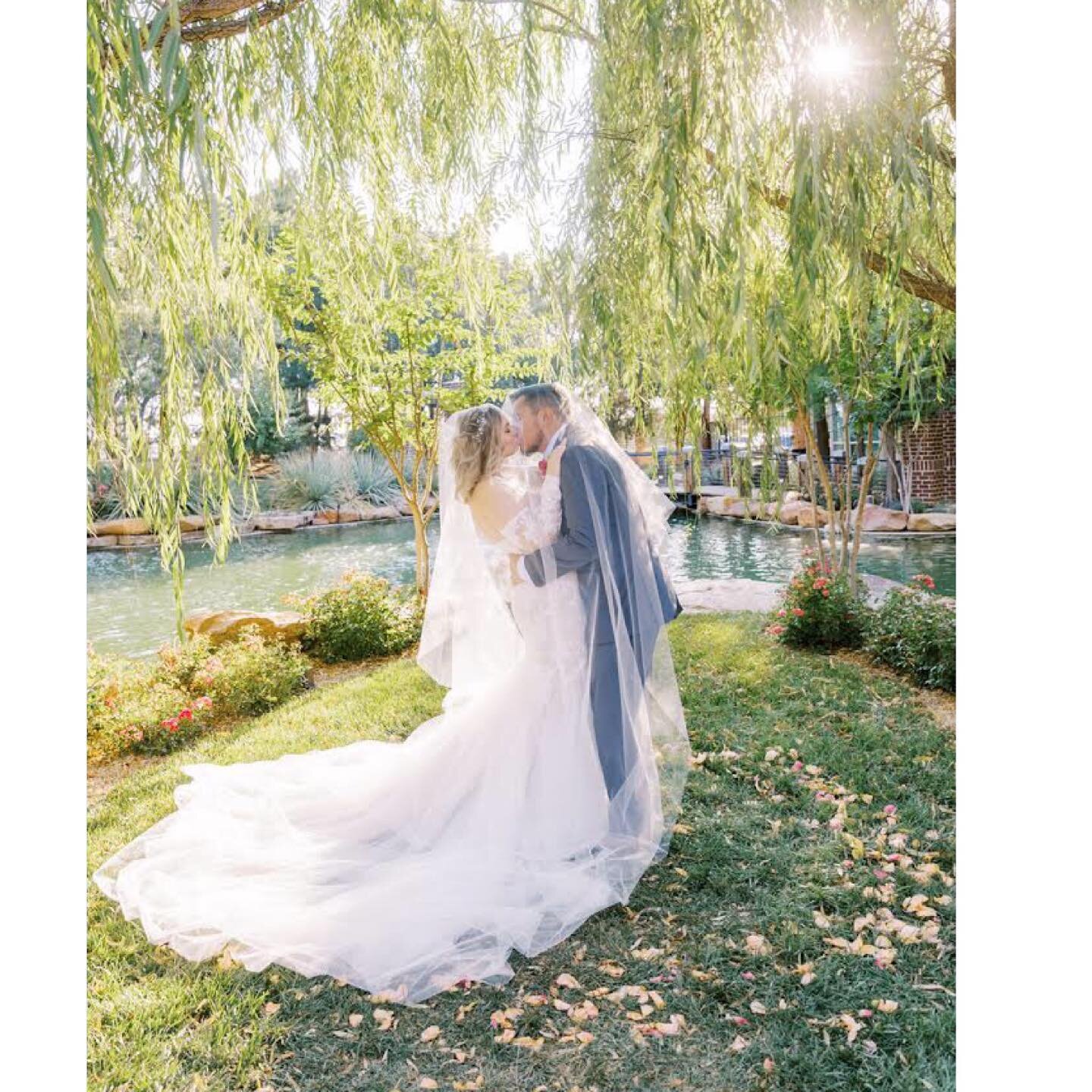 Just a few more to share from @katiecano_ &amp; Alex Cano&rsquo;s beautiful wedding last weekend at @thewillowseventcenter 💖 
&bull;
&bull;
&bull;

Beauty (HMU): Teased by Allyssa Sparks @teased_hmua
Cake: @mysweetinsanity05
Cinematography: @contrac