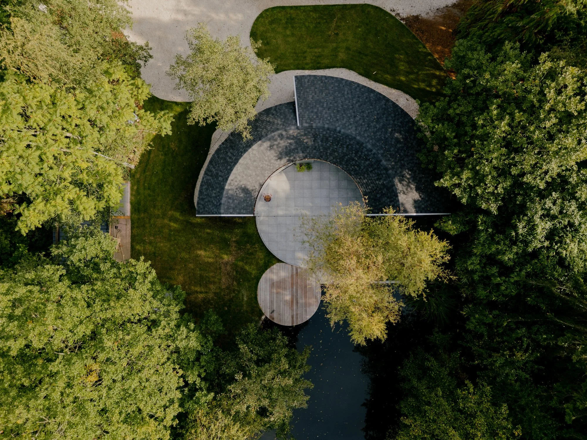alexandra-bertels-yatta-curv-house-lowres-21.jpg
