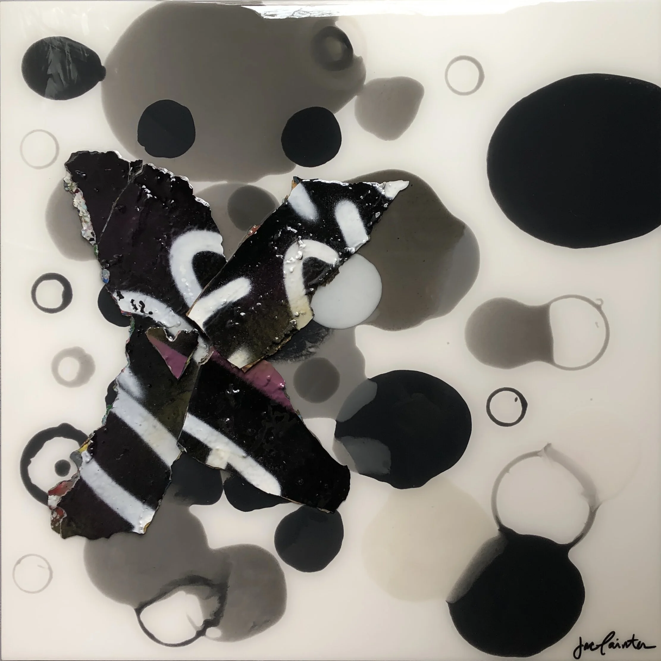 K is for Krog :: Black and White