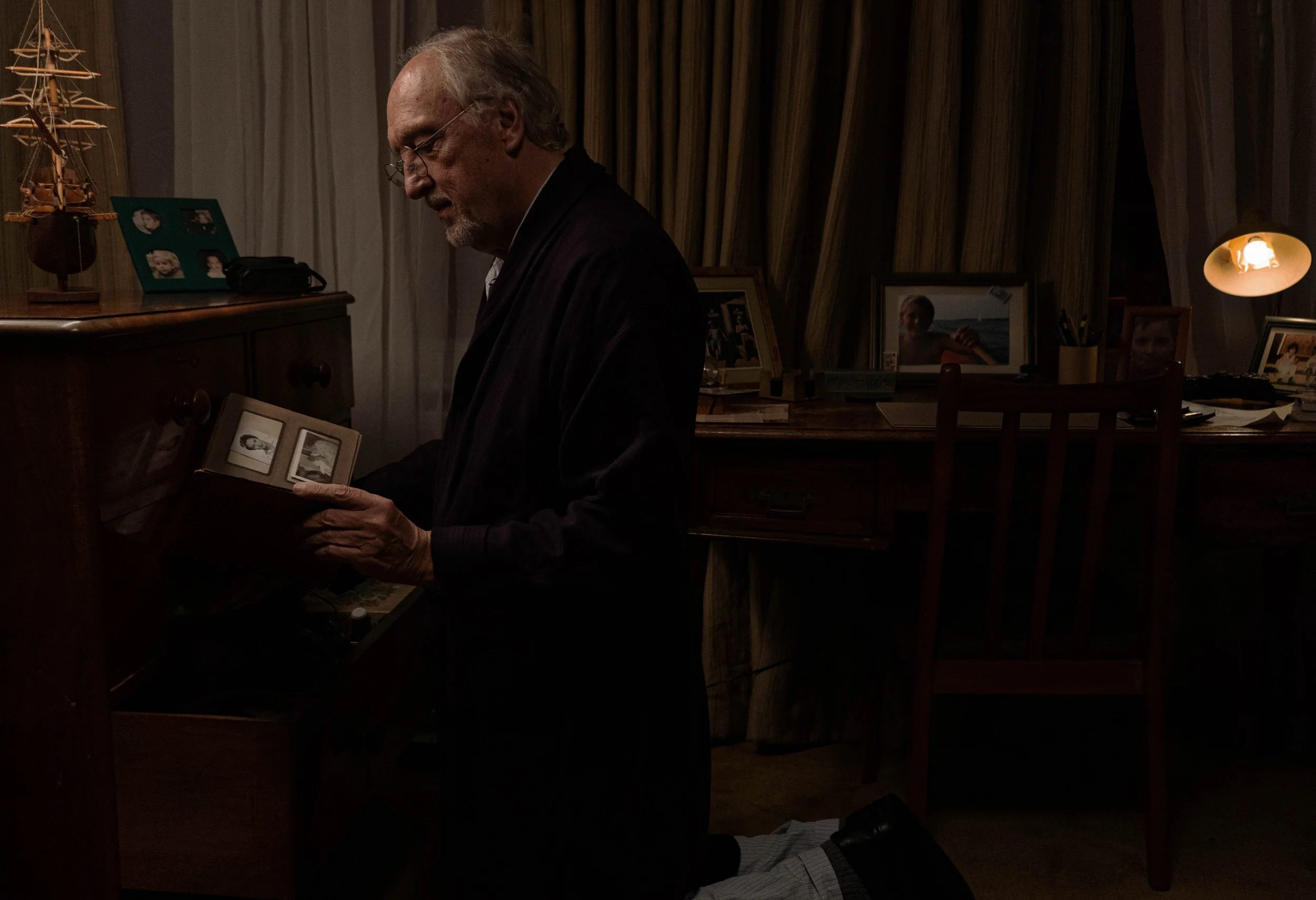 L'HYPERMNESIQUE STILL 3.JPEG