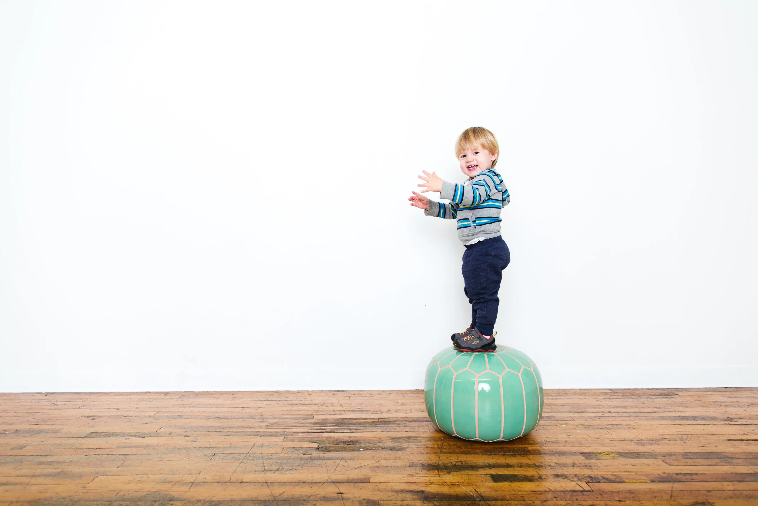 Hello Narwhal - Seattle Modern Family Portrait Photography