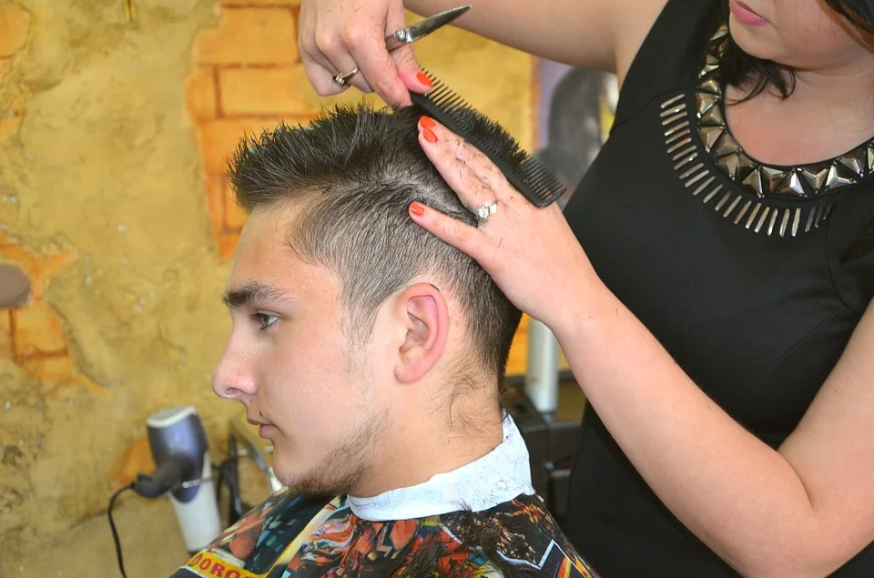 beauty-salon-2521943_960_720.jpg
