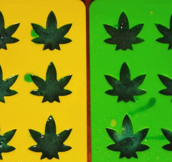 Homemade Sour THC Gummies: Easy Cannabis-Infused Recipe Using RSO, corn  syrup and citric acid 