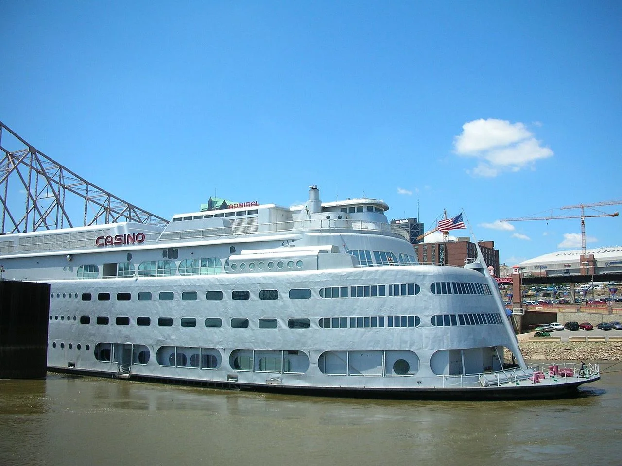 1280px-Retired_Admiral_casino_ship.jpg