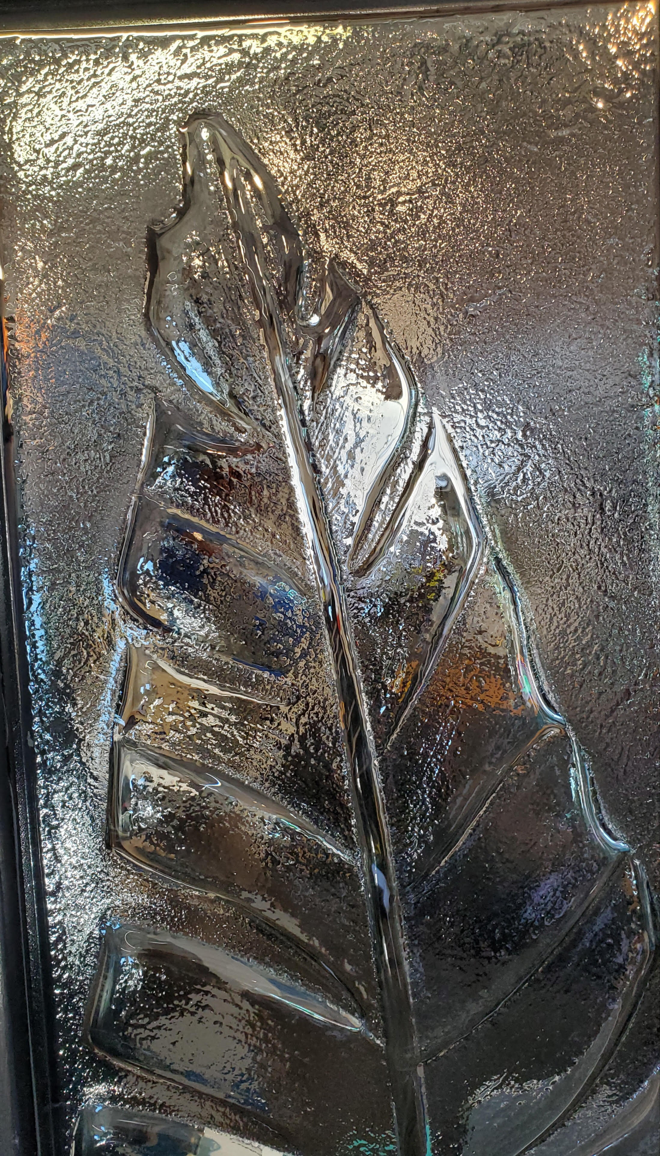 Cast Glass Leaf