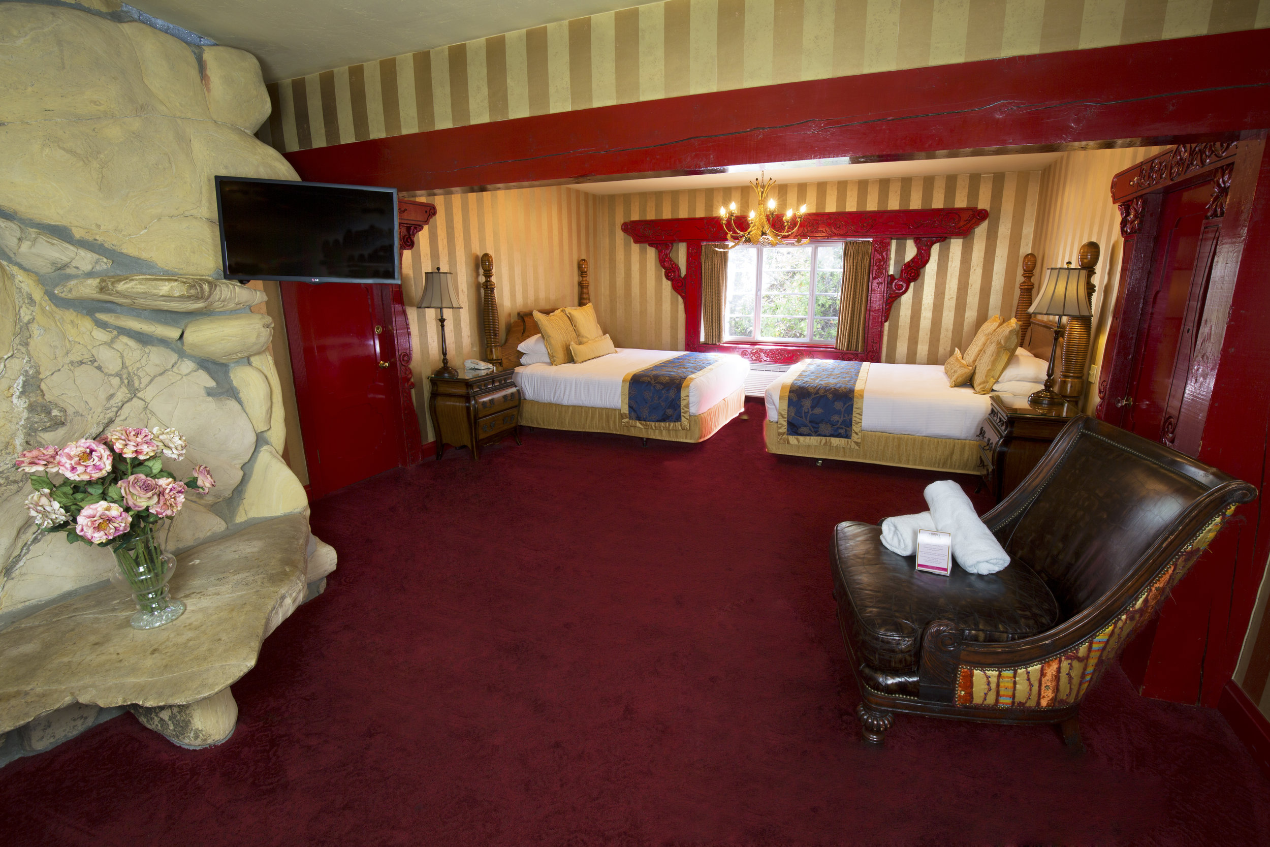 View Rooms — Madonna Inn