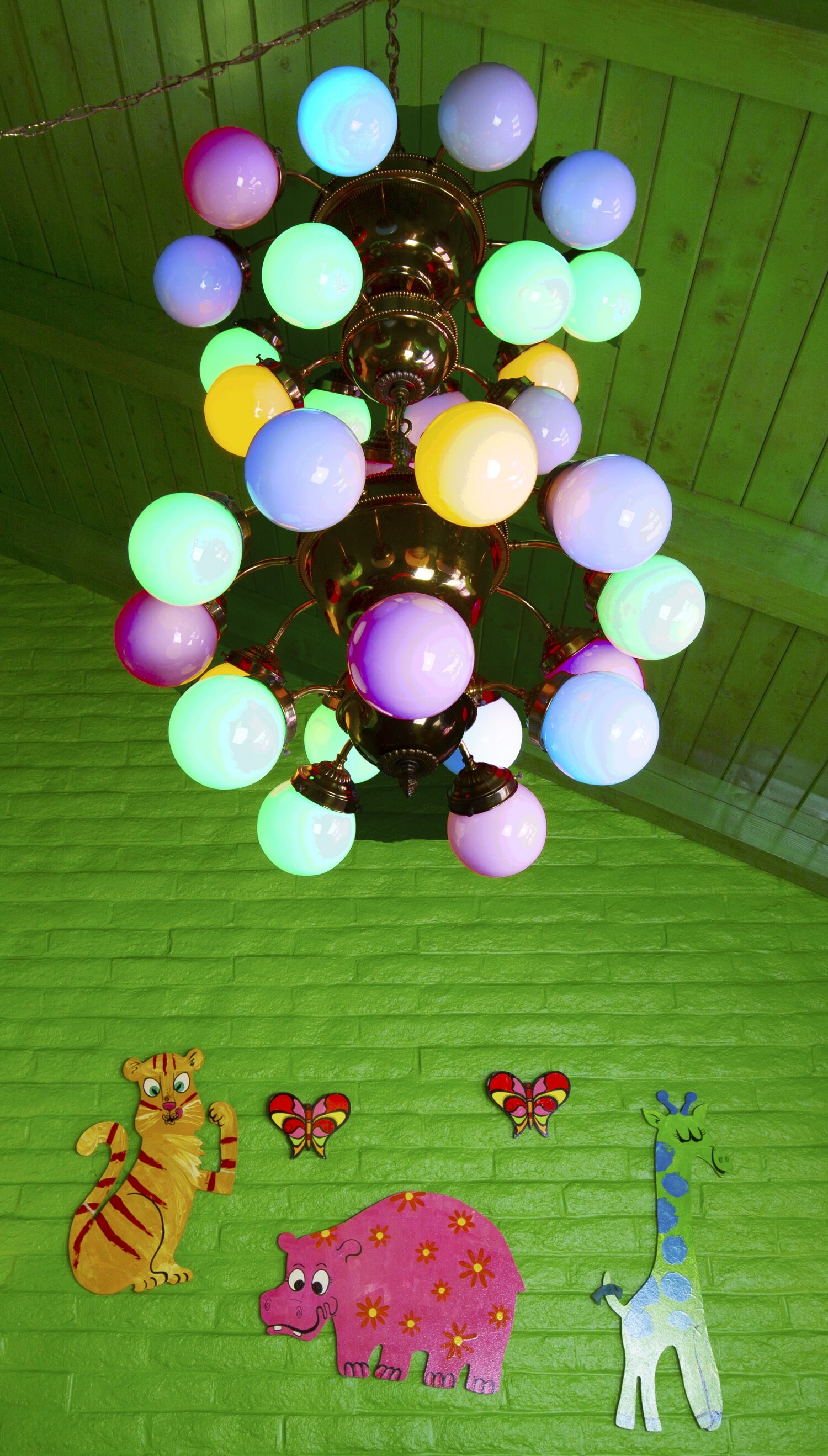 166-Round Chandelier.jpg