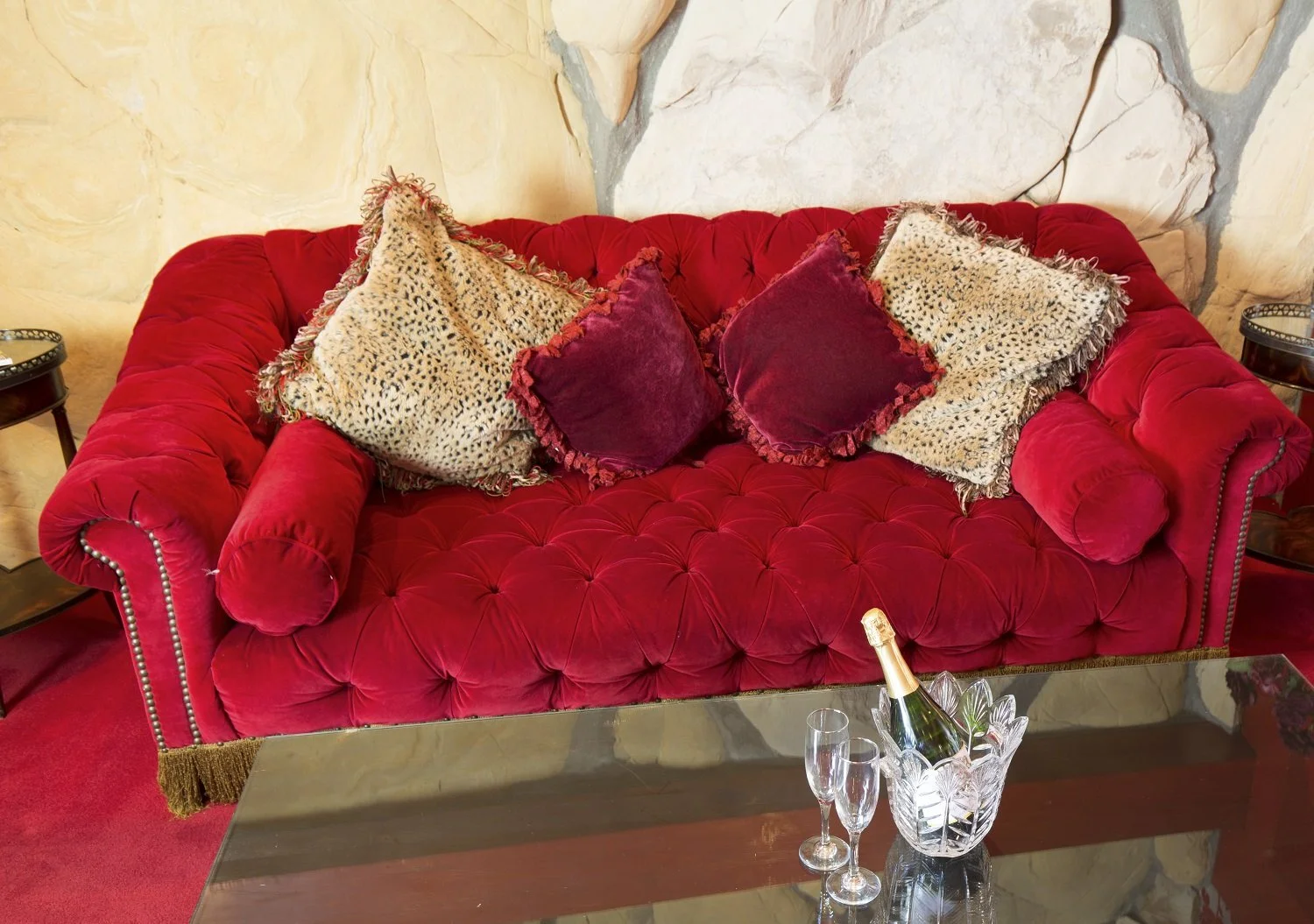 155-Hearts and Flowers Couch.jpg