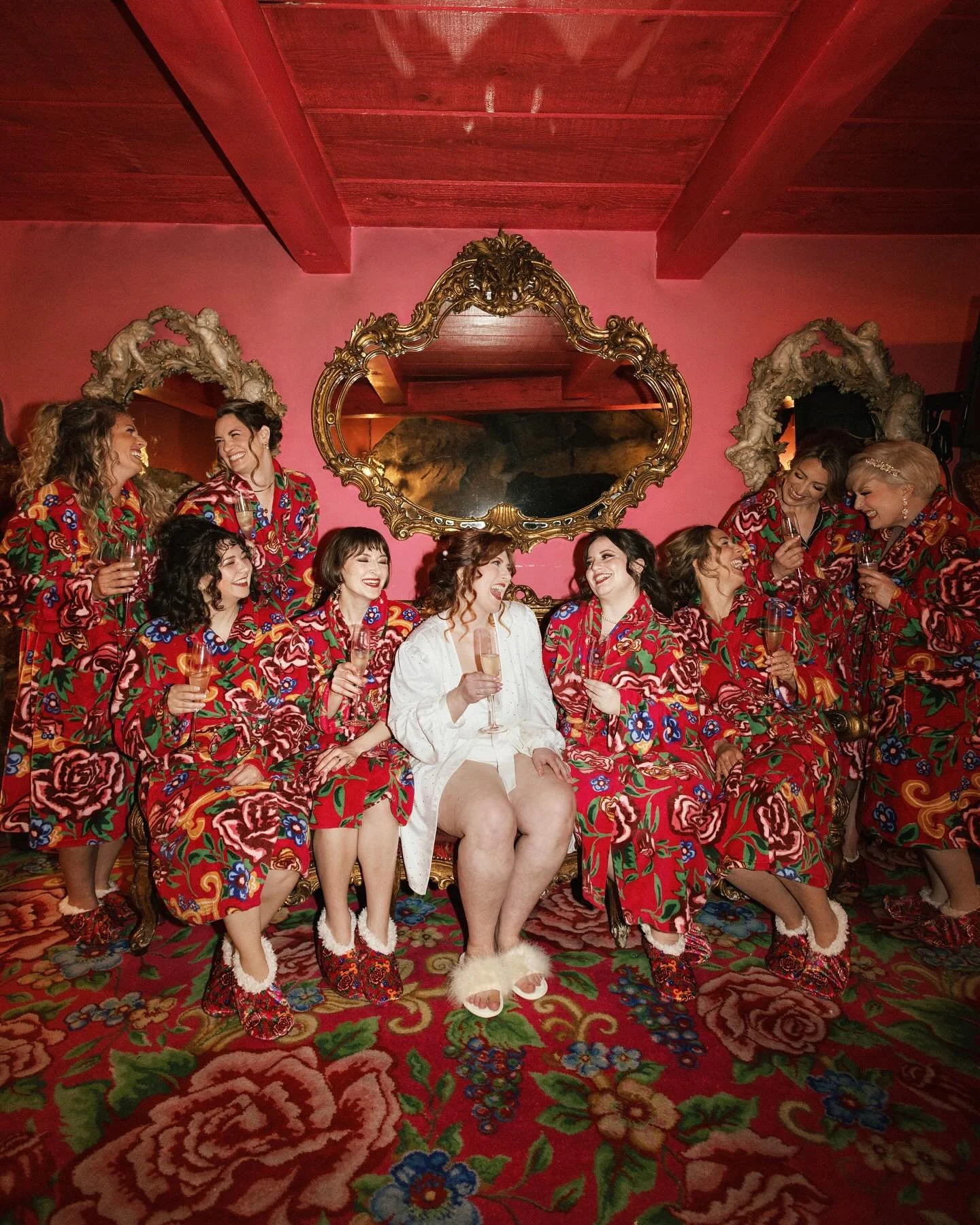 Because on Wednesdays&hellip; we wear pink 💖

Shop these beautiful Madonna Inn Carpet Robes online! 
Shopmadonnainn.com

📸: @christackphoto