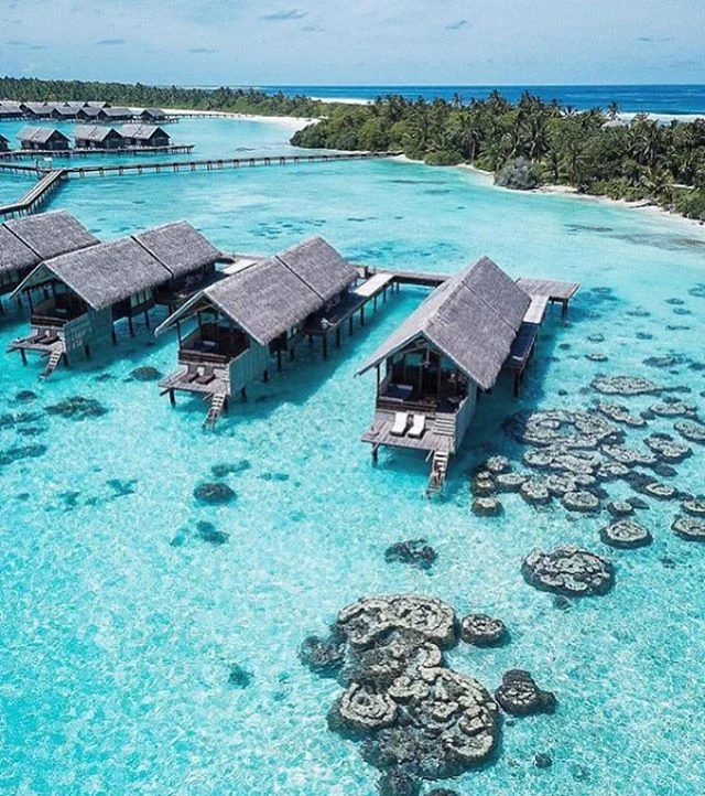 Casual villa goals 🌴✨ | 📸: @shangrilamaldives