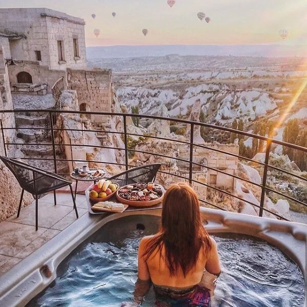 Unreal views ☀️🎈 | 📸: @tiebowtie  #wanderlust #turkey