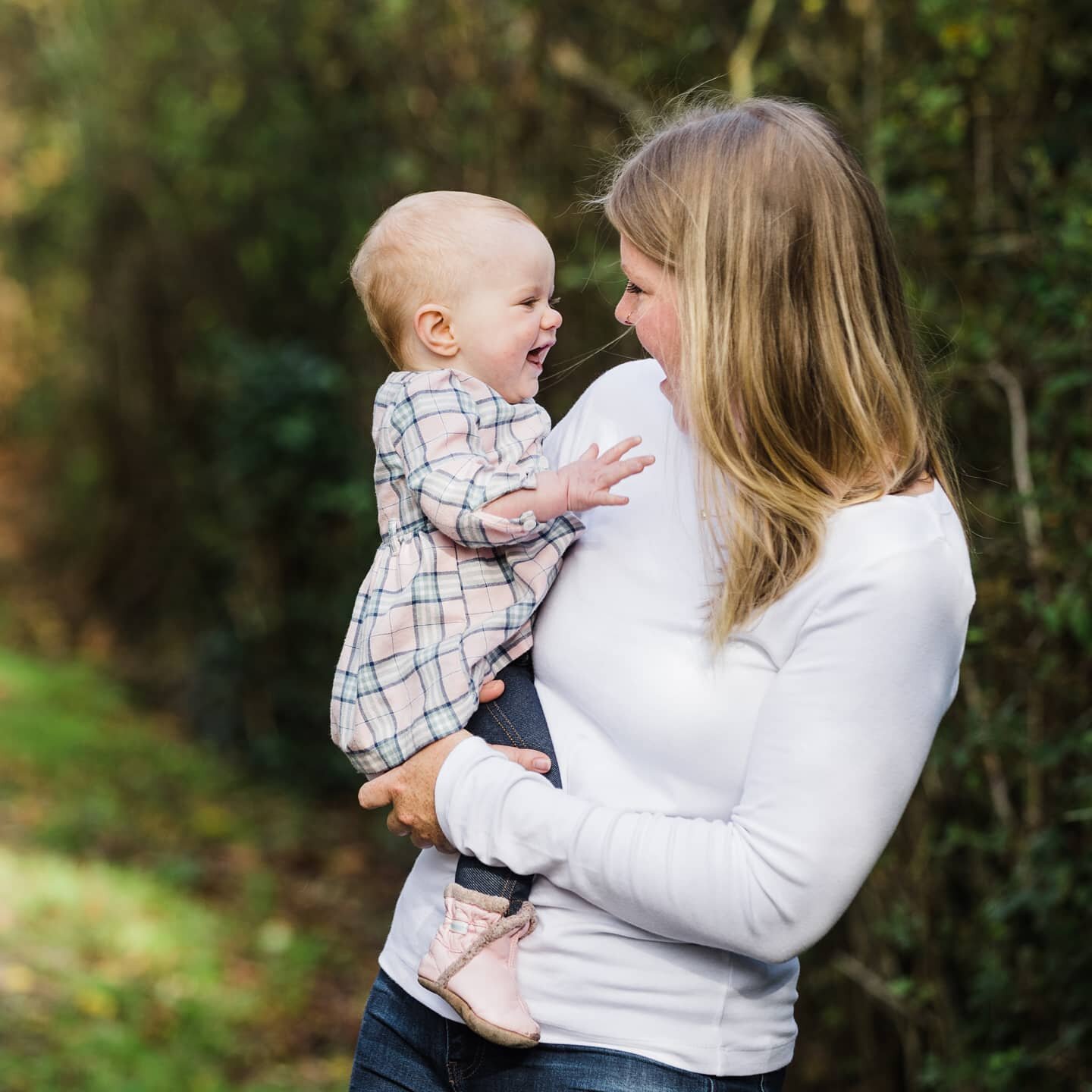 Mother's Day is coming up fast!

How do you celebrate? 
Do you get breakfast in bed?
Spend the day with your family or do you go and visit your mom/mother-in-law?
What would a perfect (non-covid) mother's day look for you?

A sleep in, cereal and tea