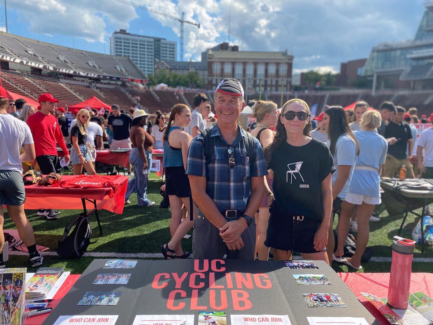 We had a great time at the organization fair yesterday meeting prospective Bearcat Riders! If you're interested in trying out cycling fill out our interest form (in bio) and come to one of our intro meetings (dates and times next slide)!