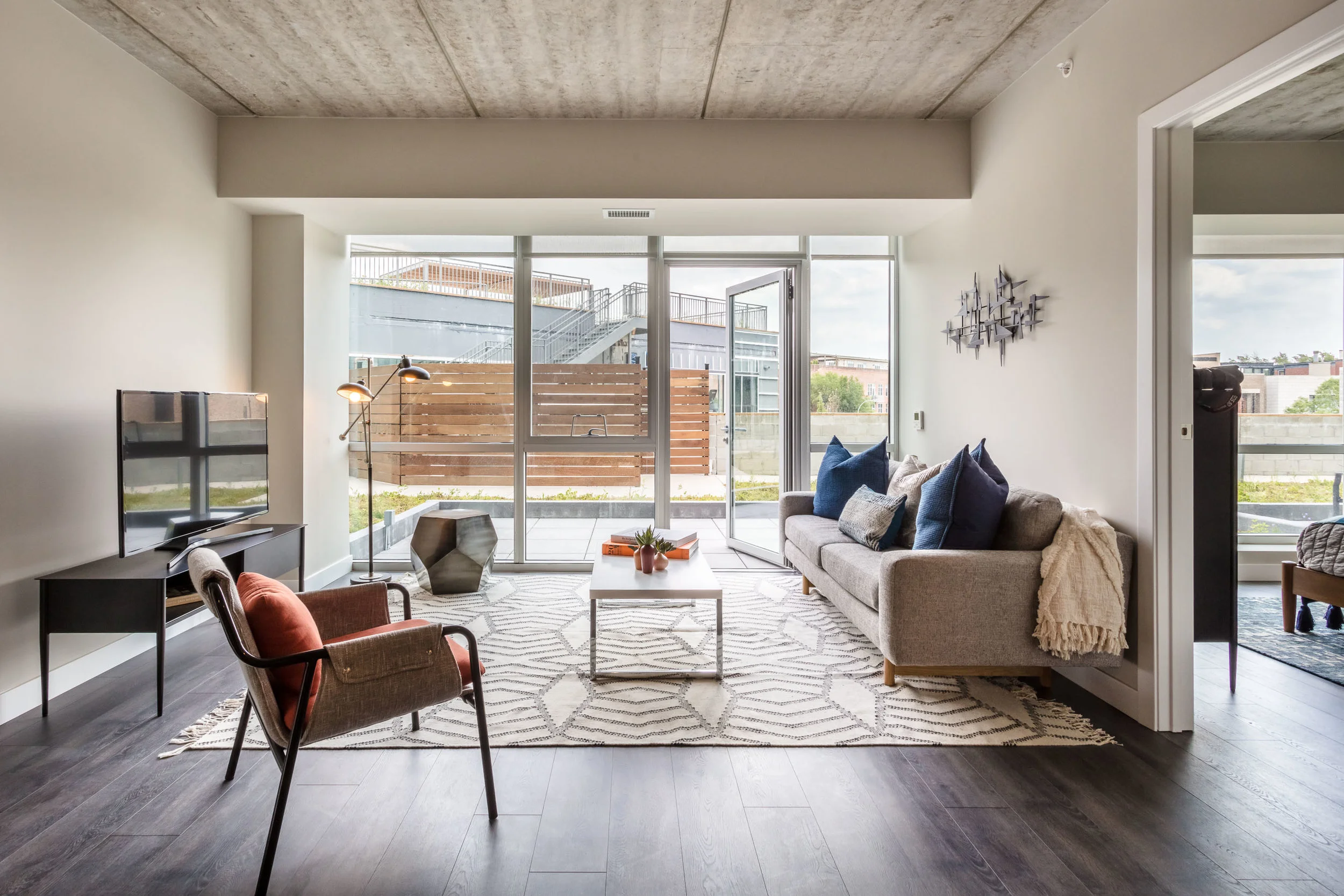 02 - Centrum Bucktown - 2-Bedroom Model.jpg