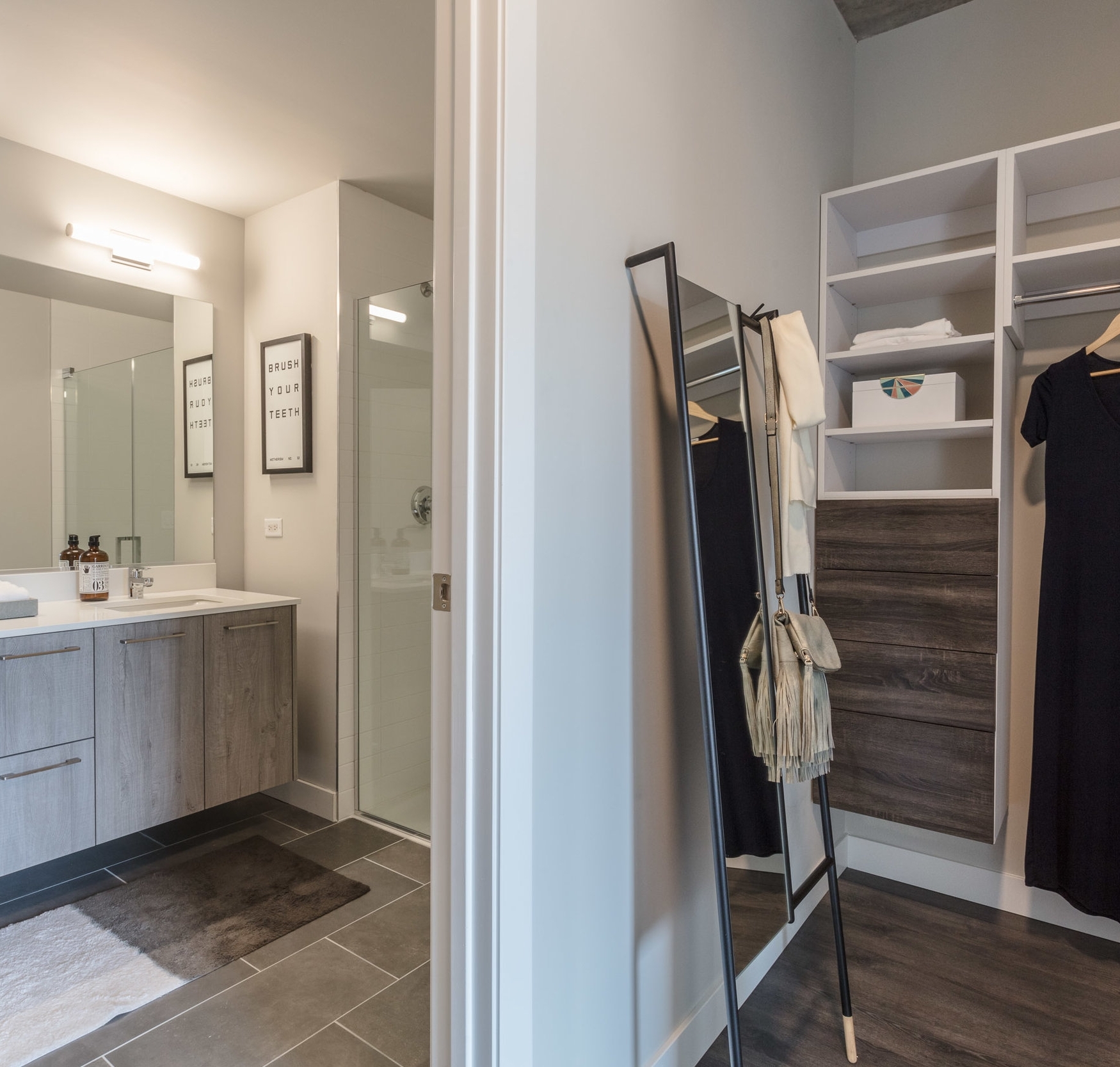 07 - Centrum Bucktown - 2-Bedroom Model.jpg