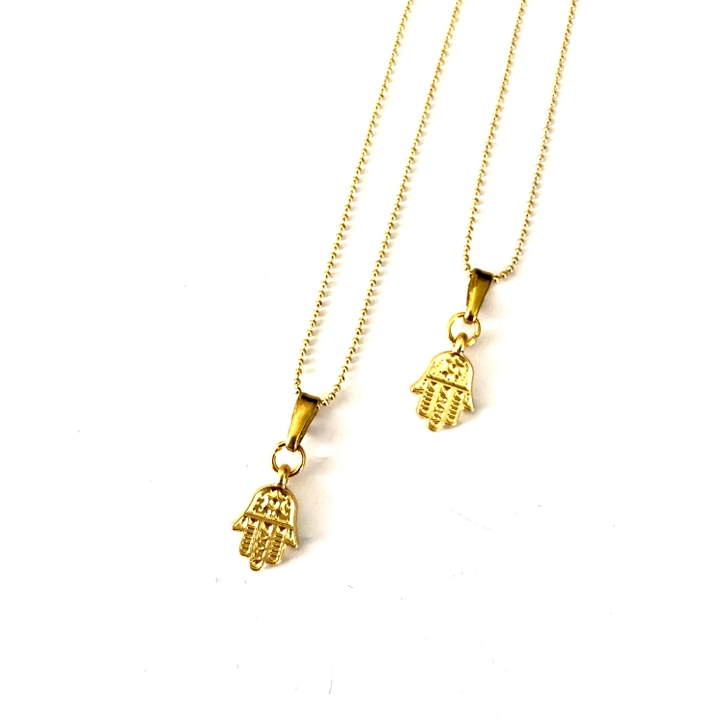 BG Tiny Hamsa Hand.PNG