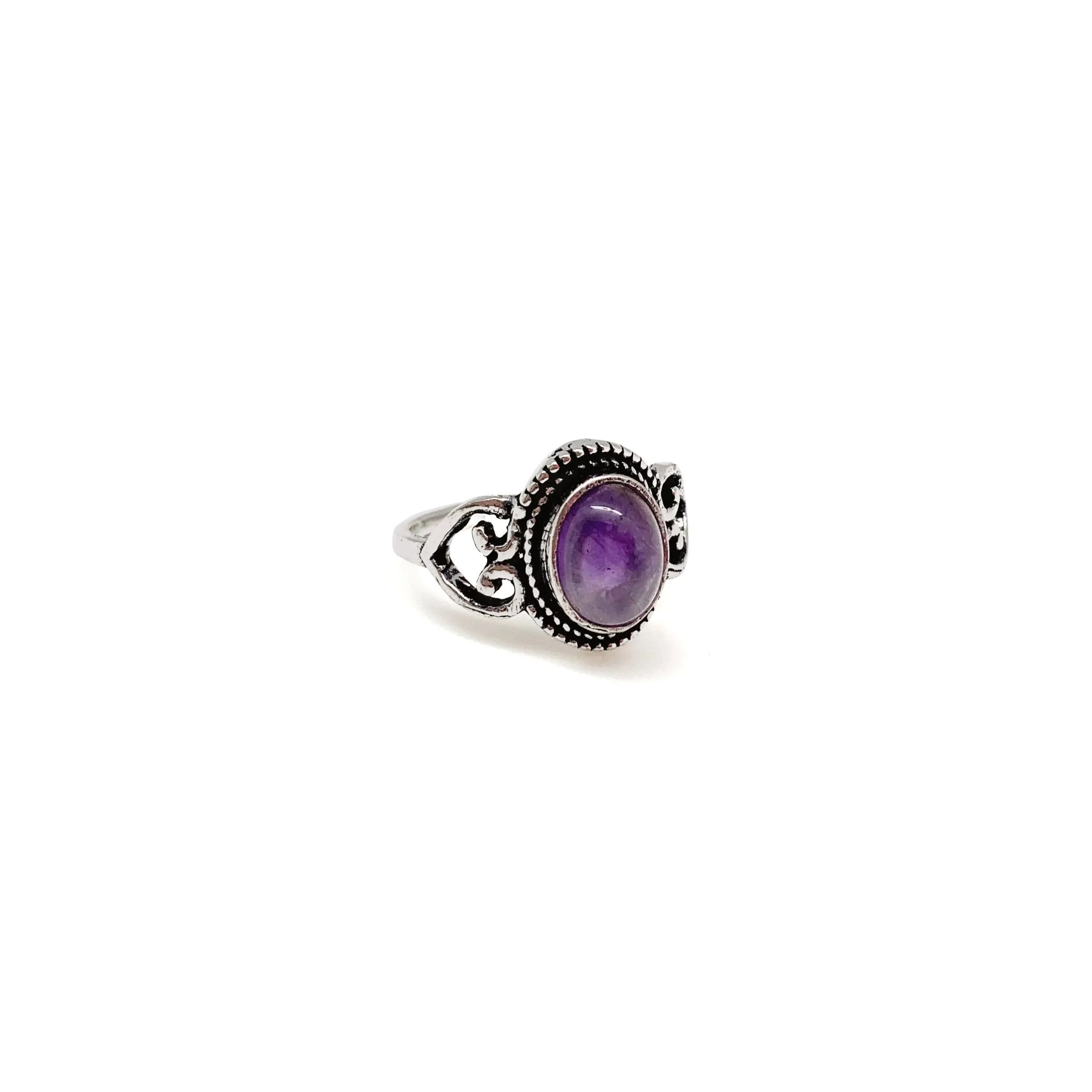 Anju Tanvi Stone Ring - Amethyst Oval
