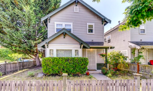 ADORABLE JUDKINS SINGLE FAMILY HOME