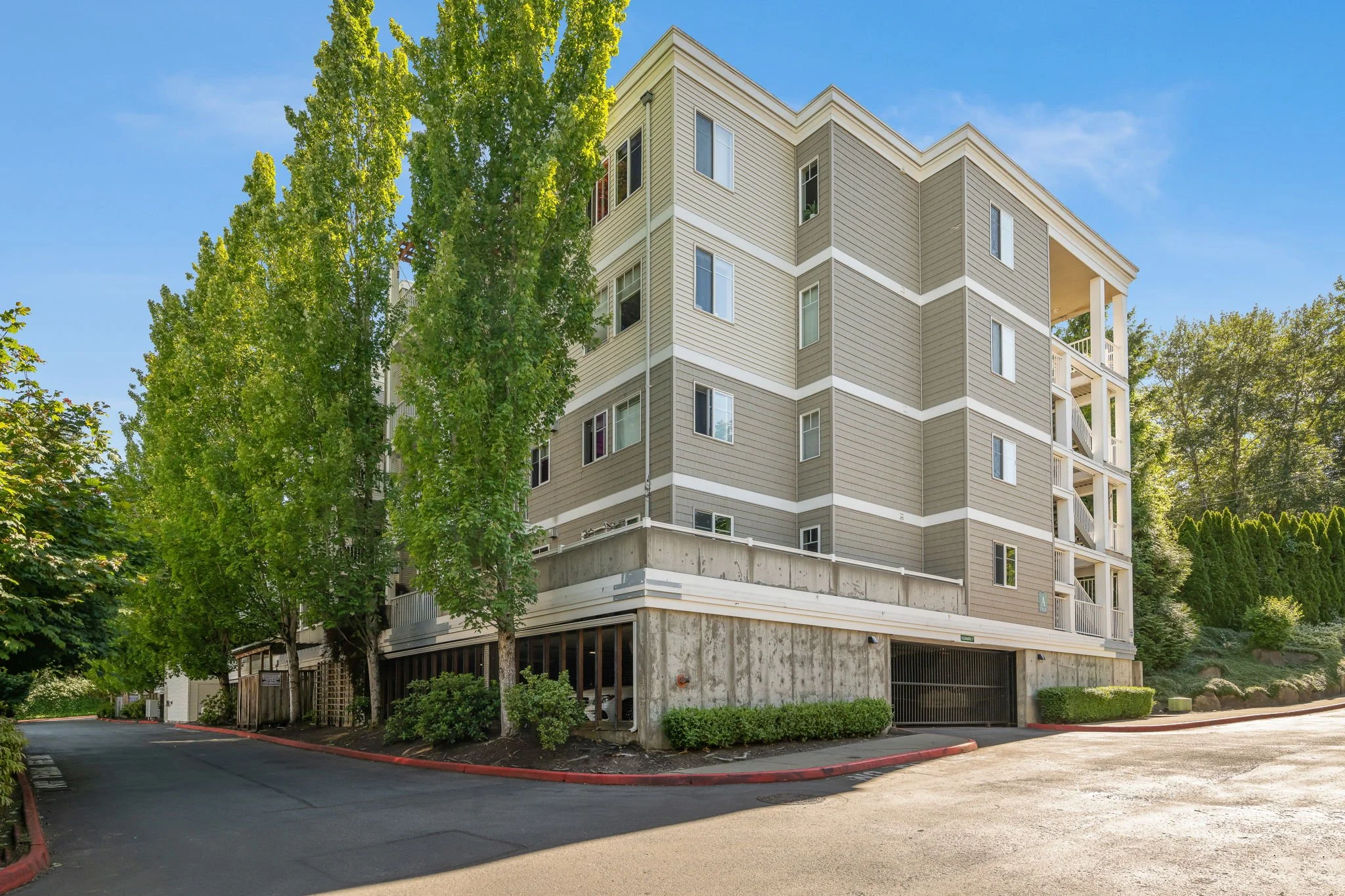 SOLD | Riverfront Landing Condo