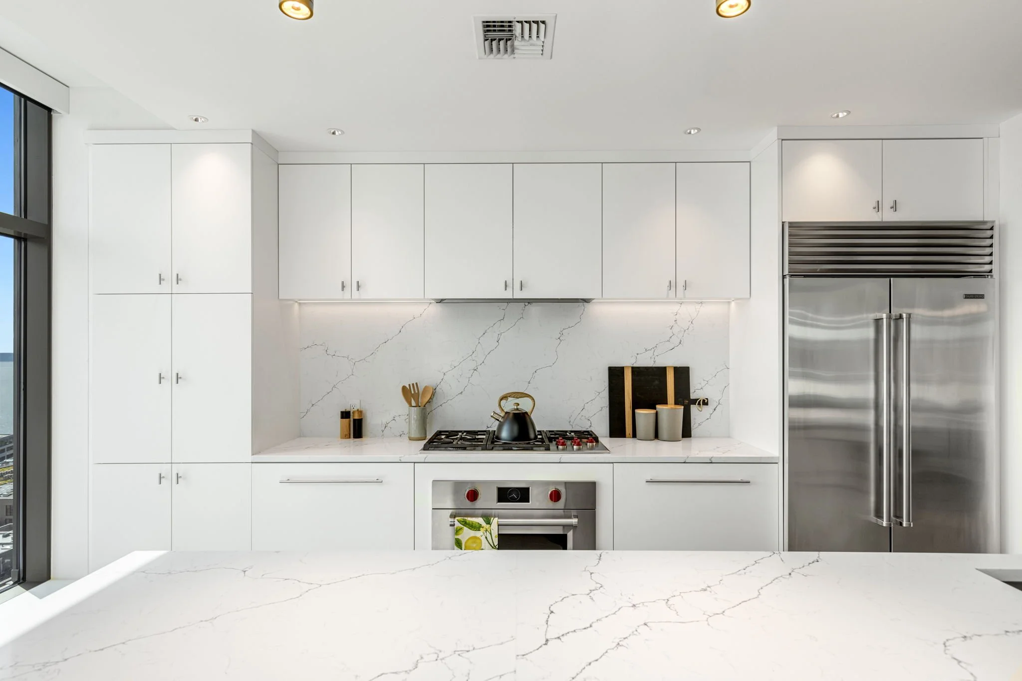 2033 2nd Ave 1111 _0019.jpg