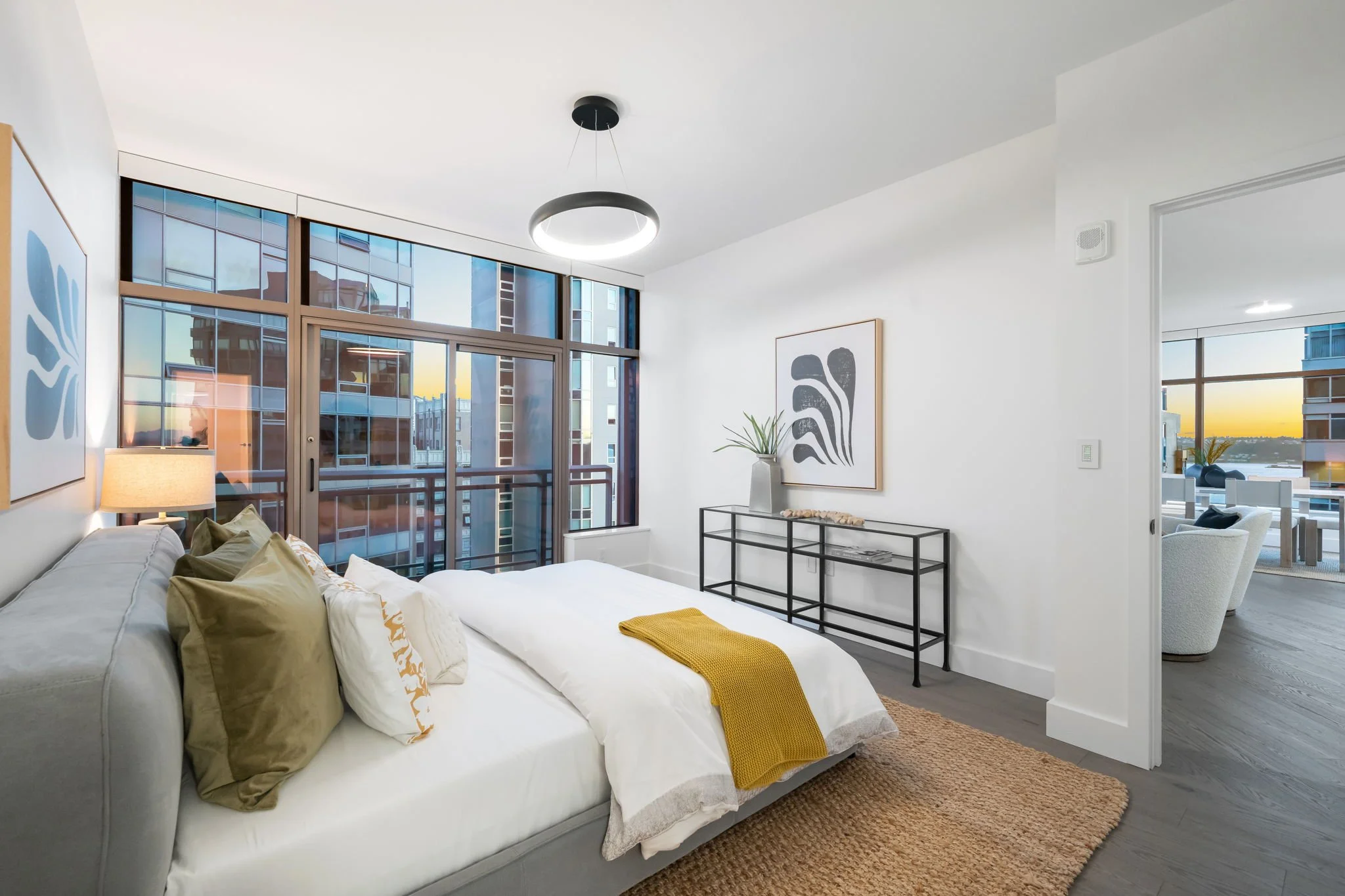 2033 2nd Ave Unit 1111_0015.jpg