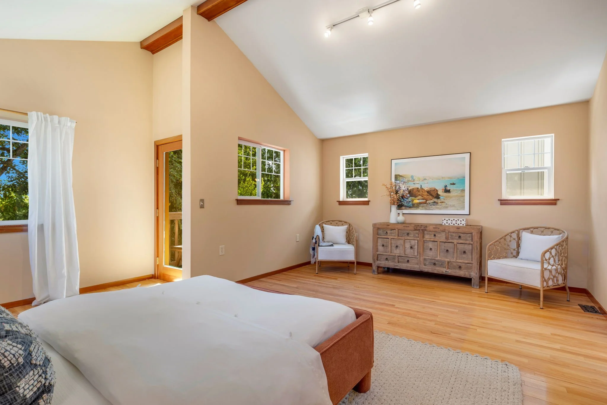 8544 9th Ave NW, Seattle WA_0024.jpg