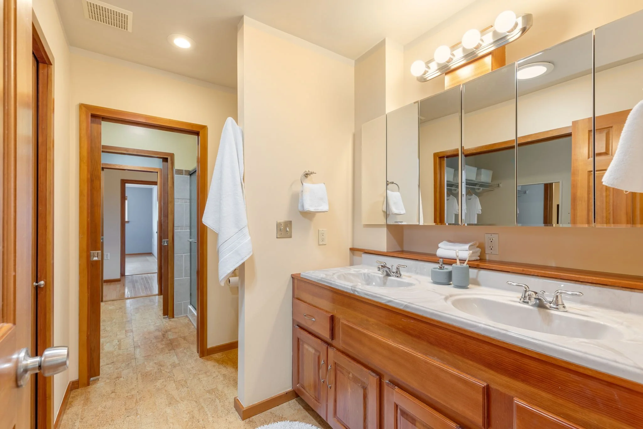 8544 9th Ave NW, Seattle WA_0026.jpg